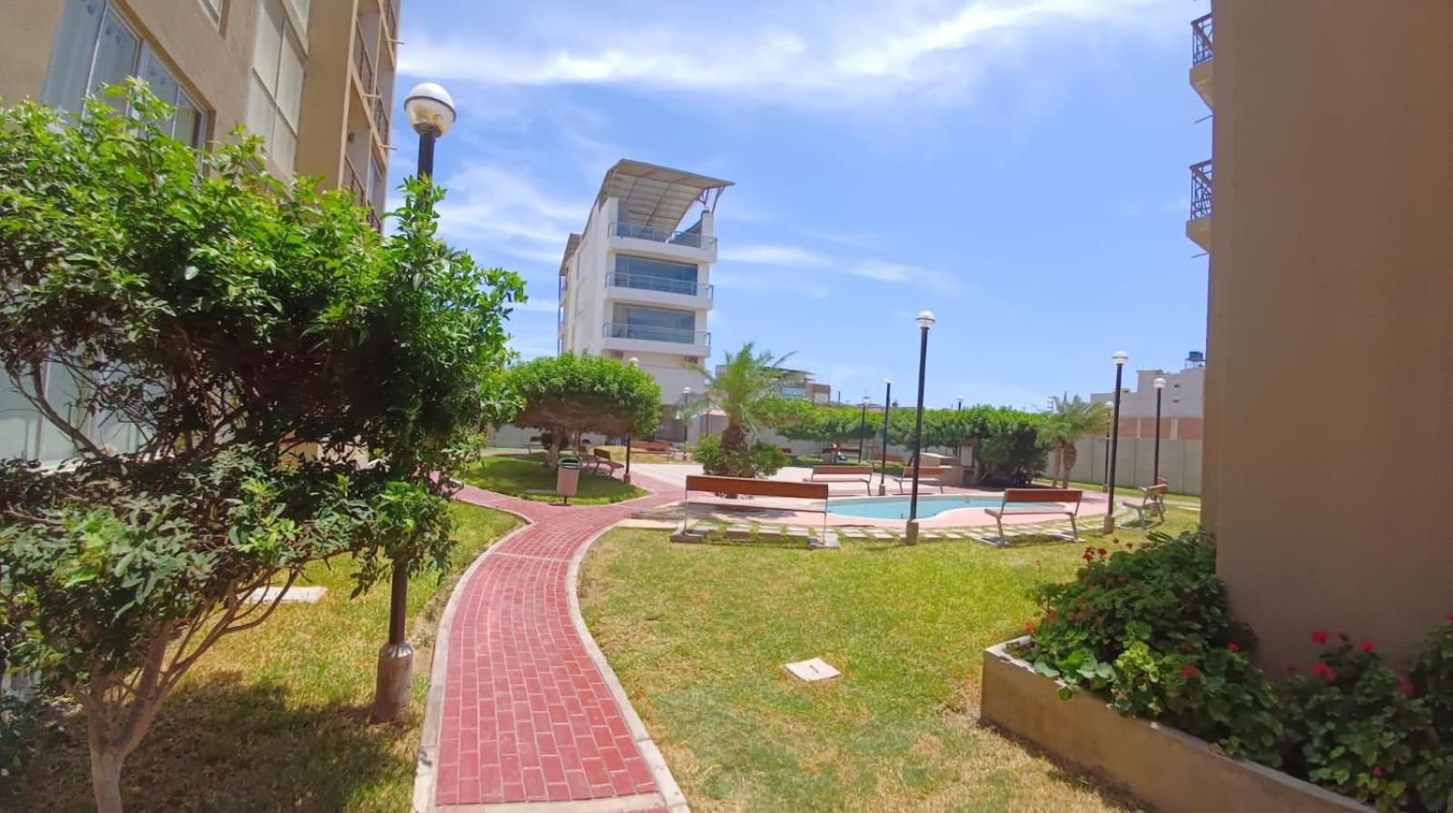 HERMOSO DEPARTAMENTO-DUPLEX CON VISTA DE CHICLAYO view 2