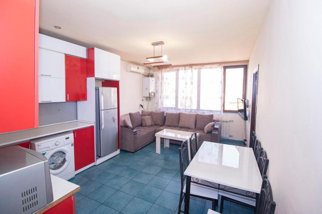 31excellent apartment in the center of the capital
