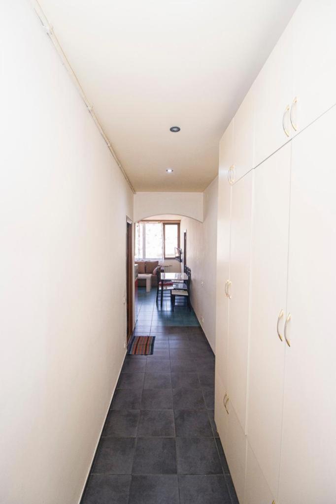 31excellent apartment in the center of the capital