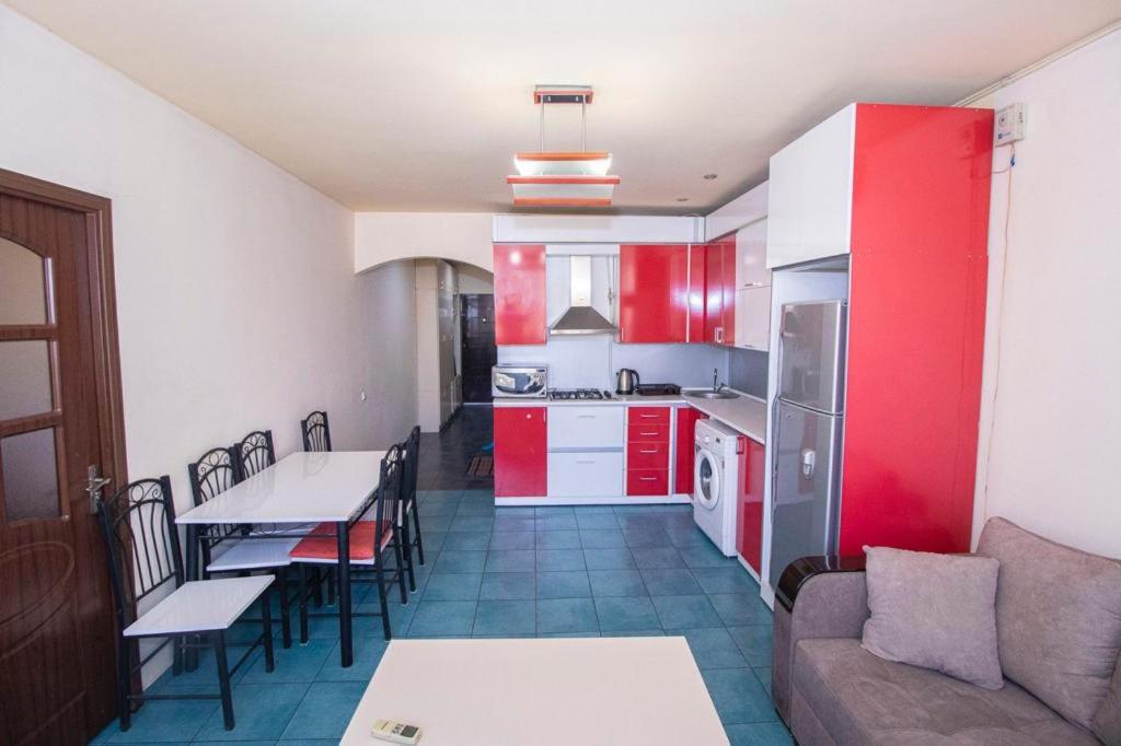 31excellent apartment in the center of the capital