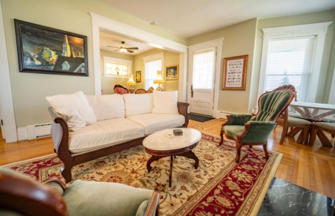 The Victorian Guesthouse Bed & Breakfast view 5
