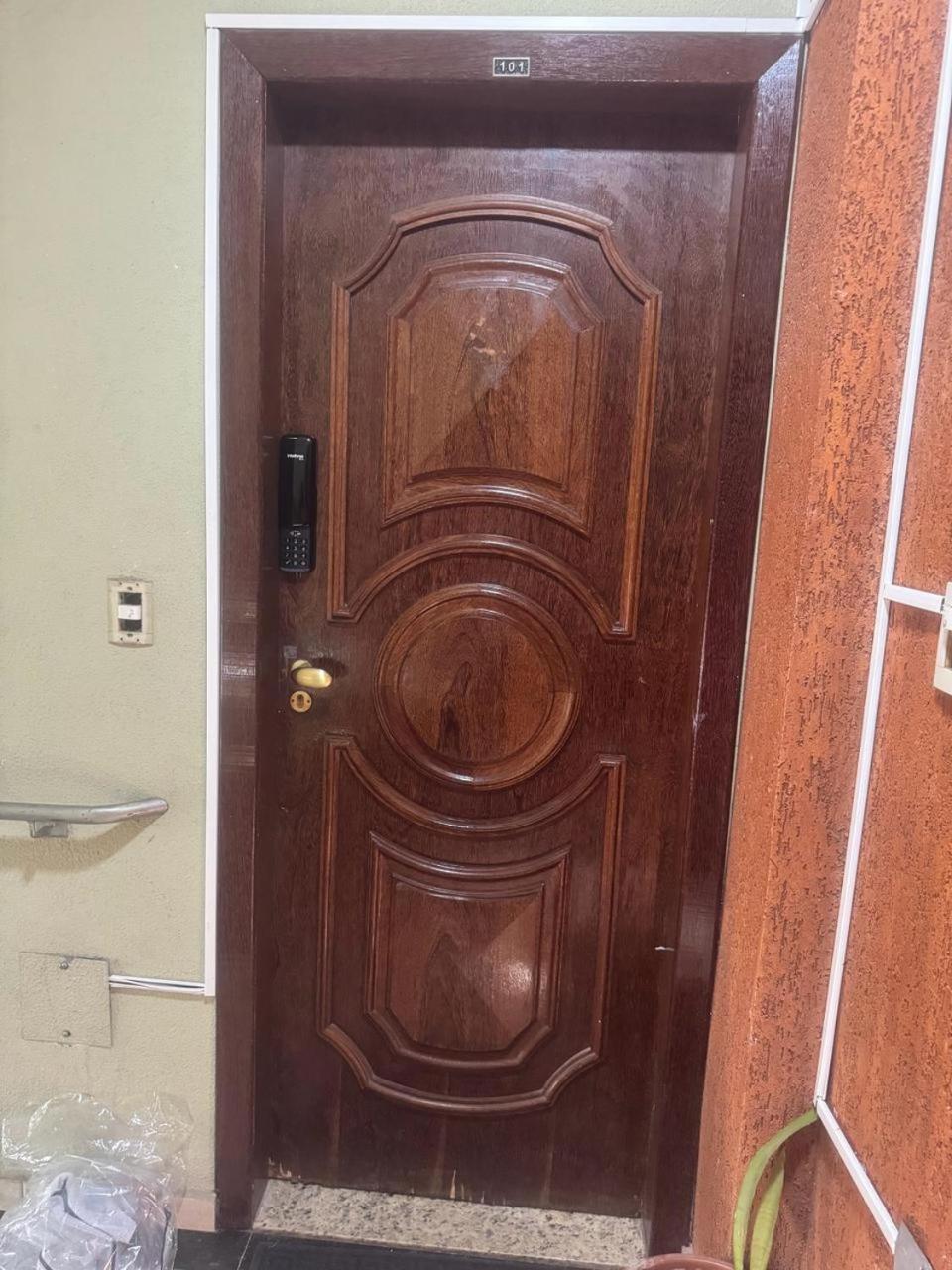 Apart Hotel big john Vista para rua