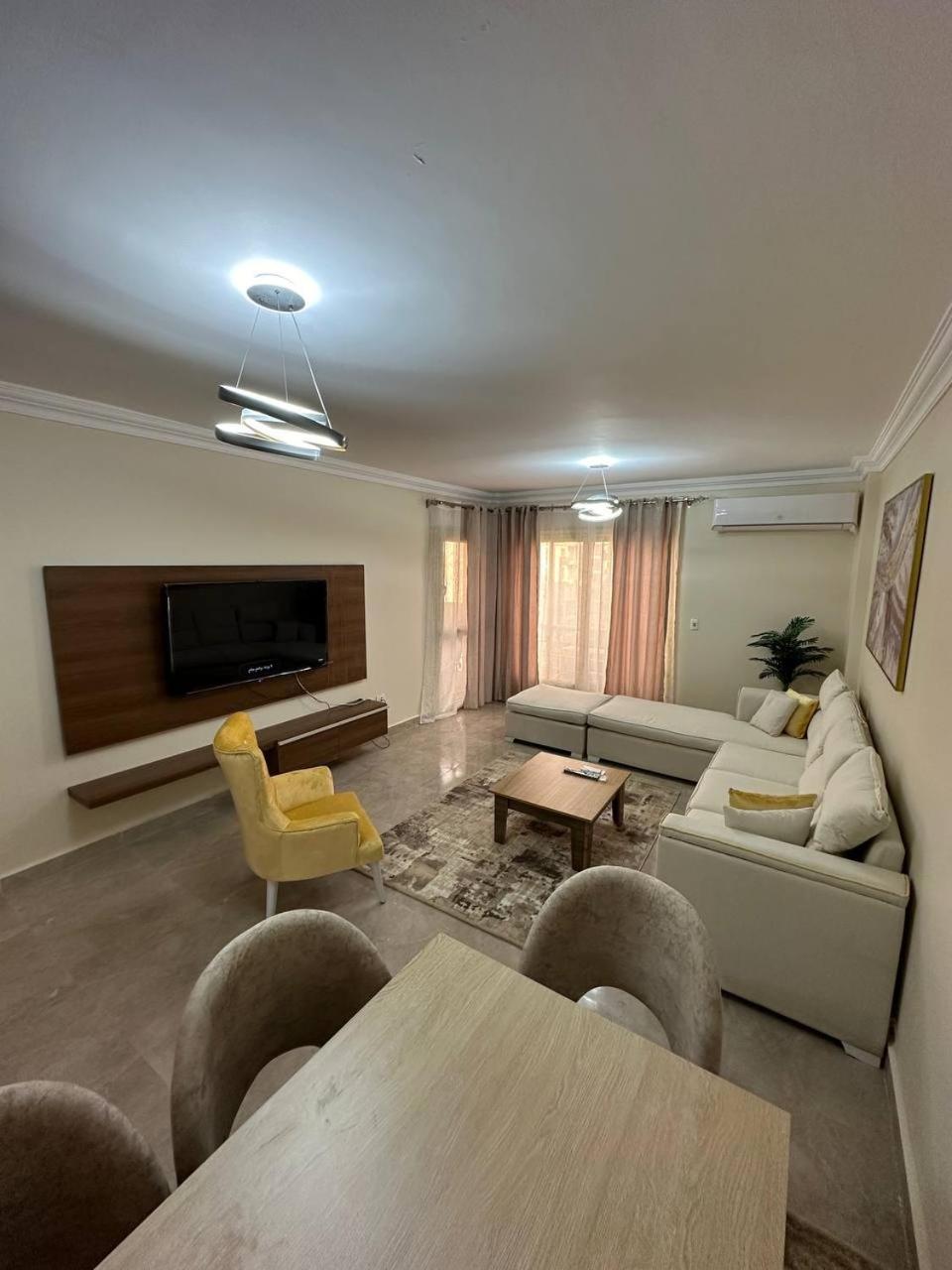 Apartment for rent in zayed