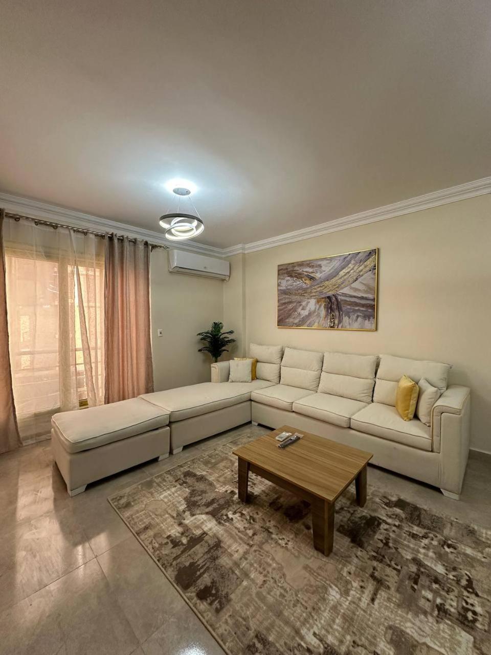 Apartment for rent in zayed