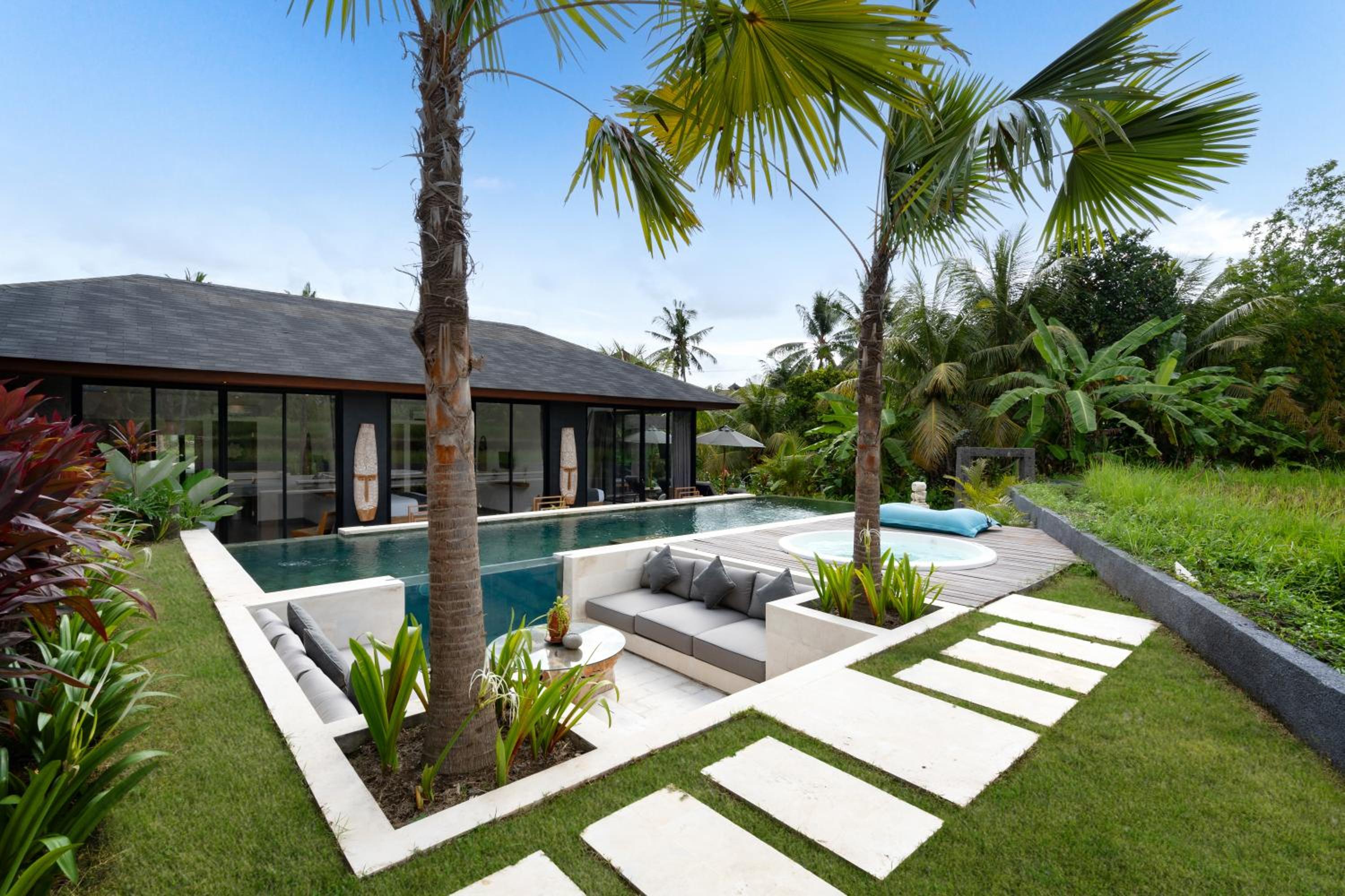 Villa Palm Angels by BaliSuperHost view 5