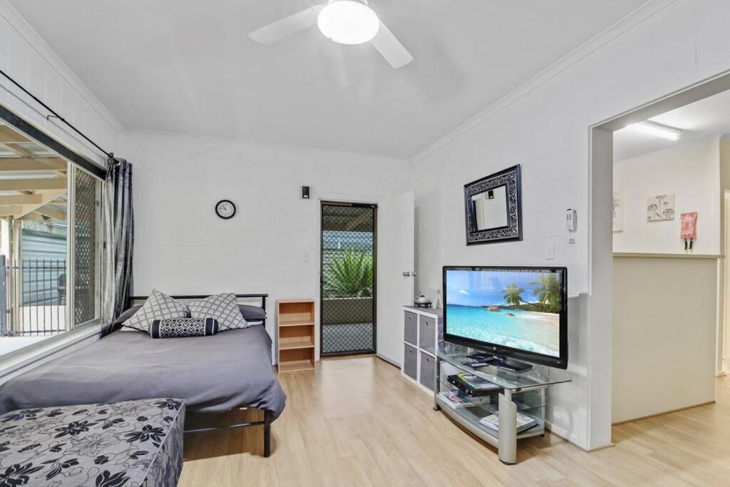 Bonney Shores