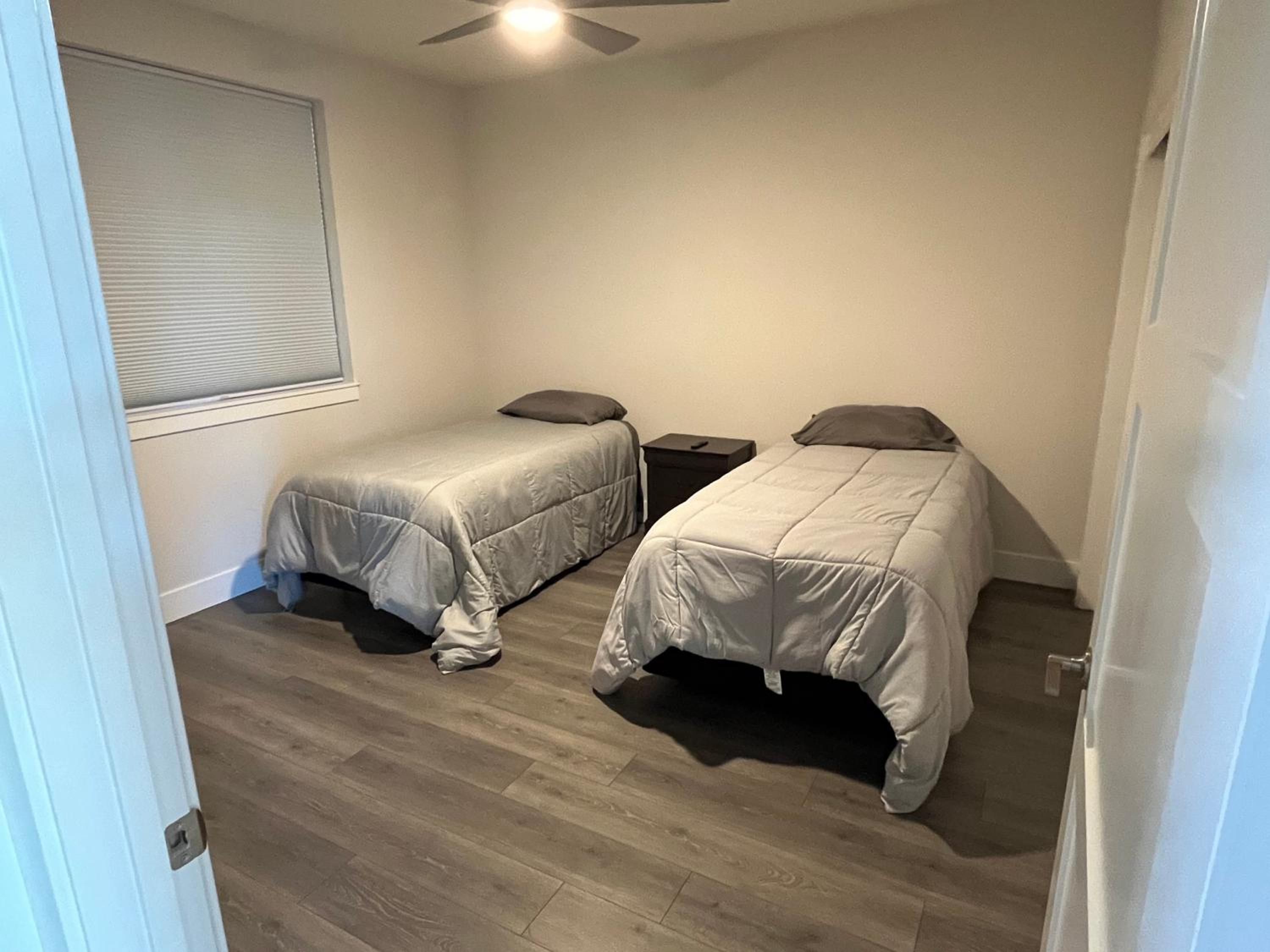 Two bedroom with river access view 2