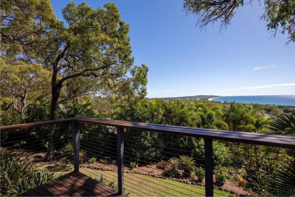 Blue Sapphire - Panoramic Ocean Views of Agnes Water's Main Beach