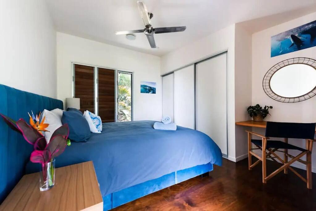 Blue Sapphire - Panoramic Ocean Views of Agnes Water's Main Beach