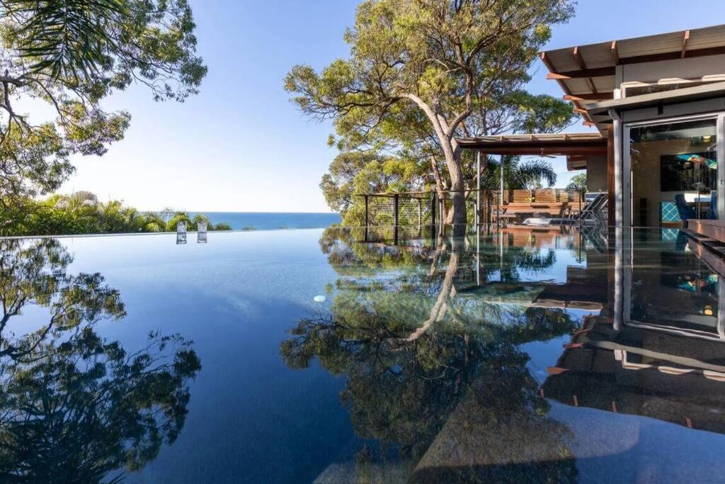 Blue Sapphire - Panoramic Ocean Views of Agnes Water's Main Beach