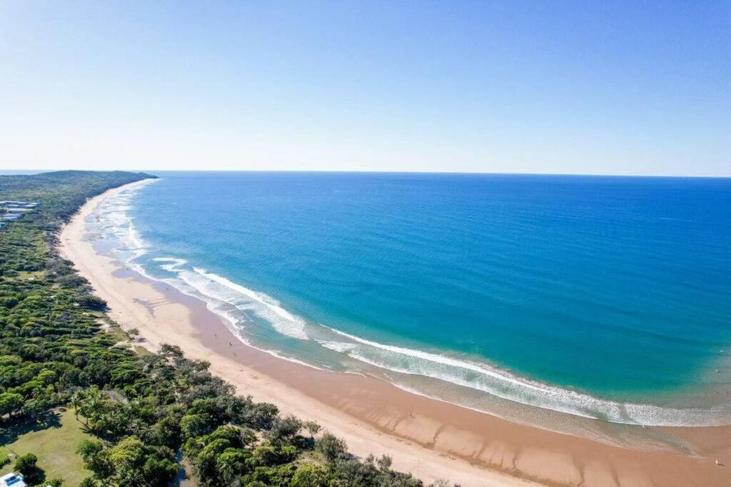 Blue Sapphire - Panoramic Ocean Views of Agnes Water's Main Beach