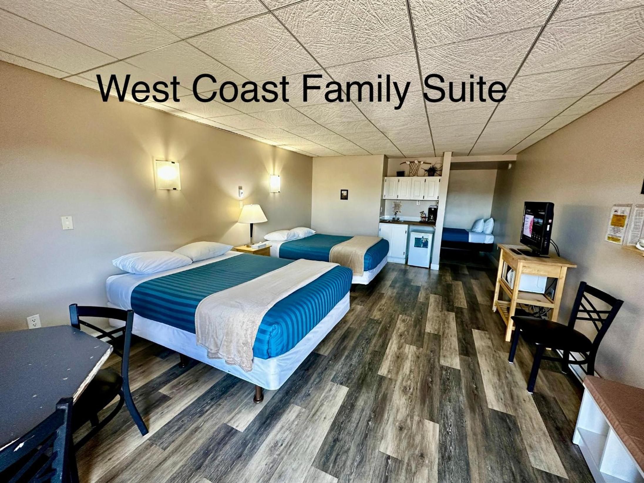 West Coast Motel on the Harbour