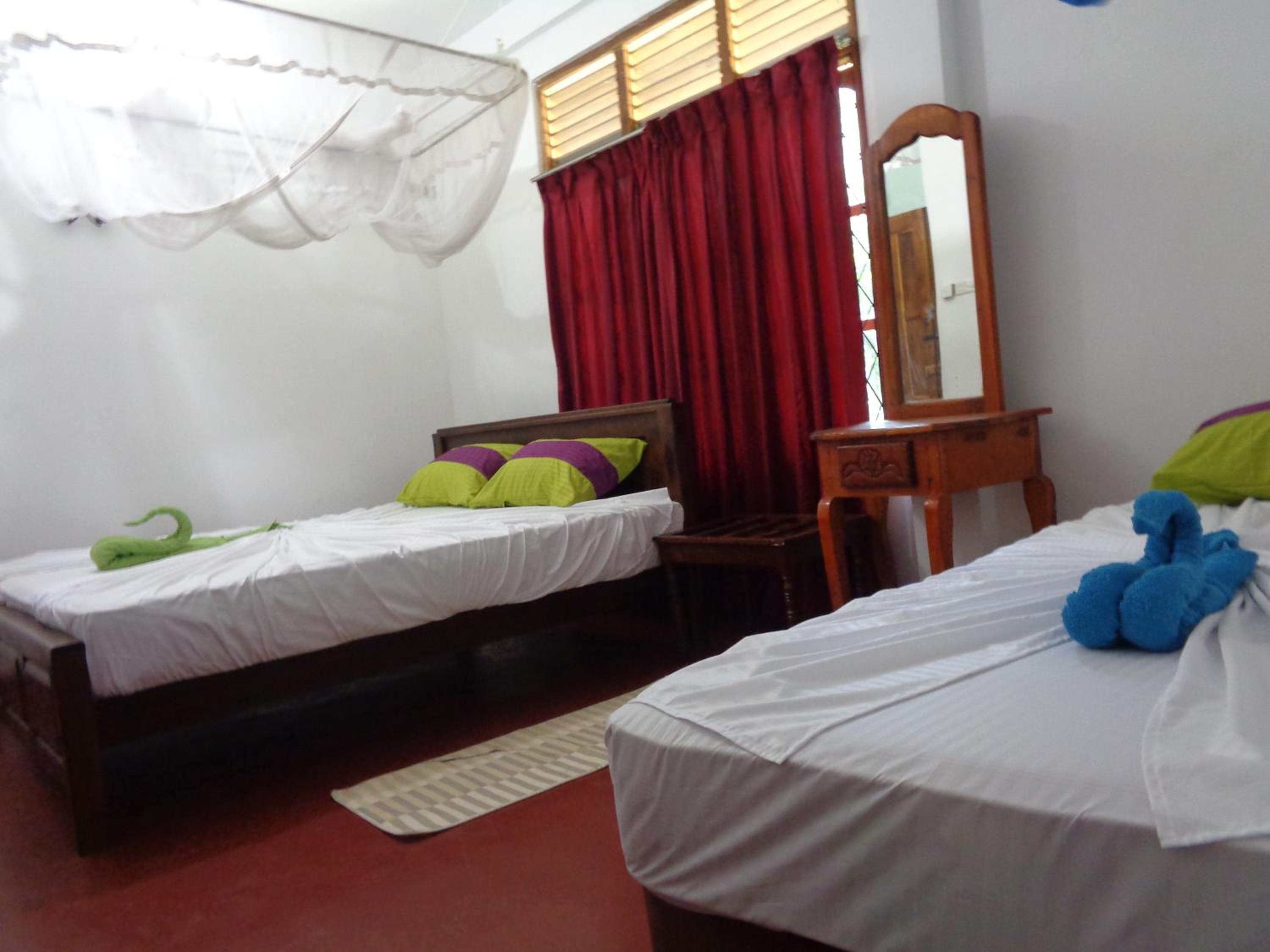 Wellawaya Rest House