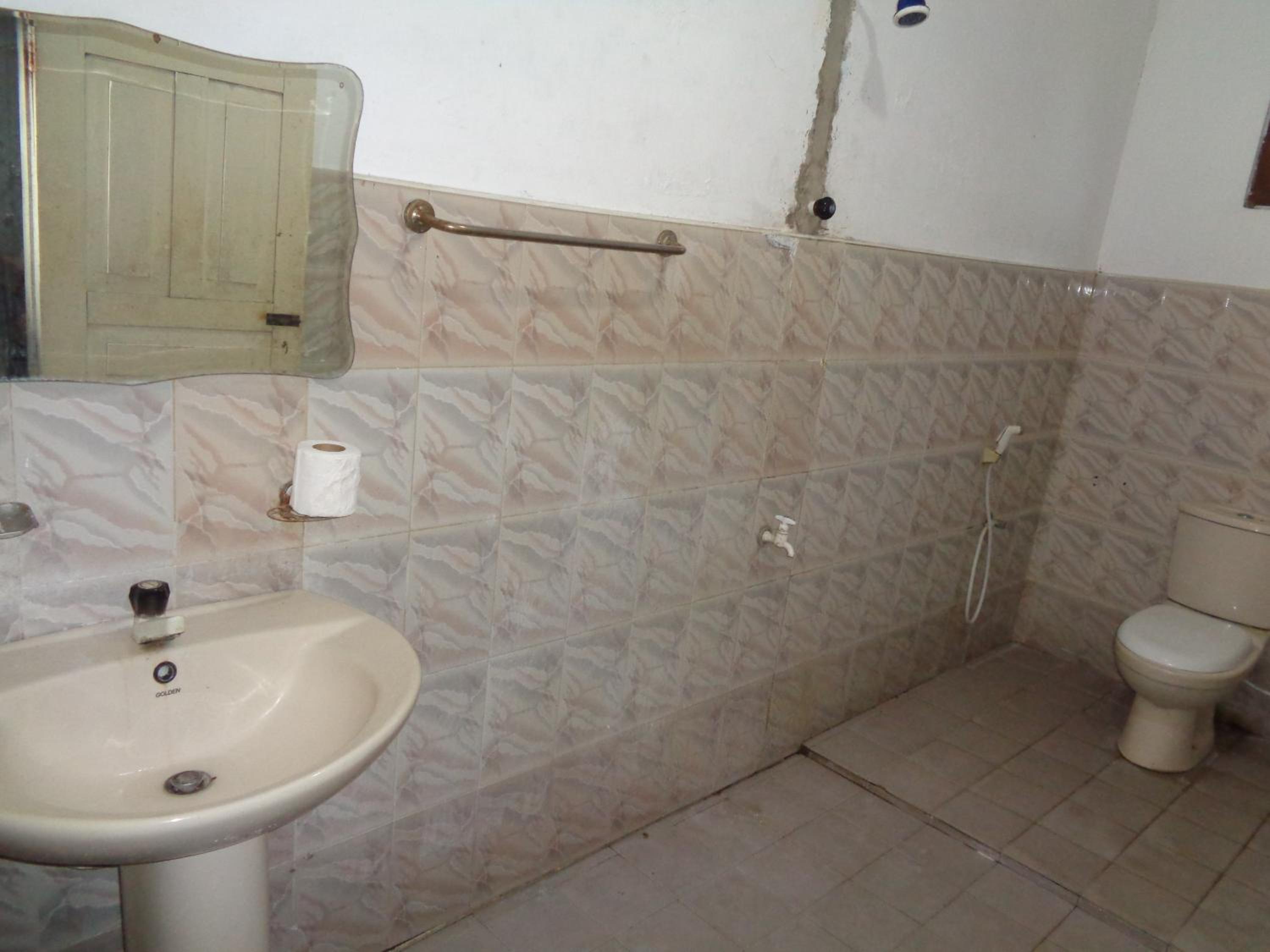 Wellawaya Rest House