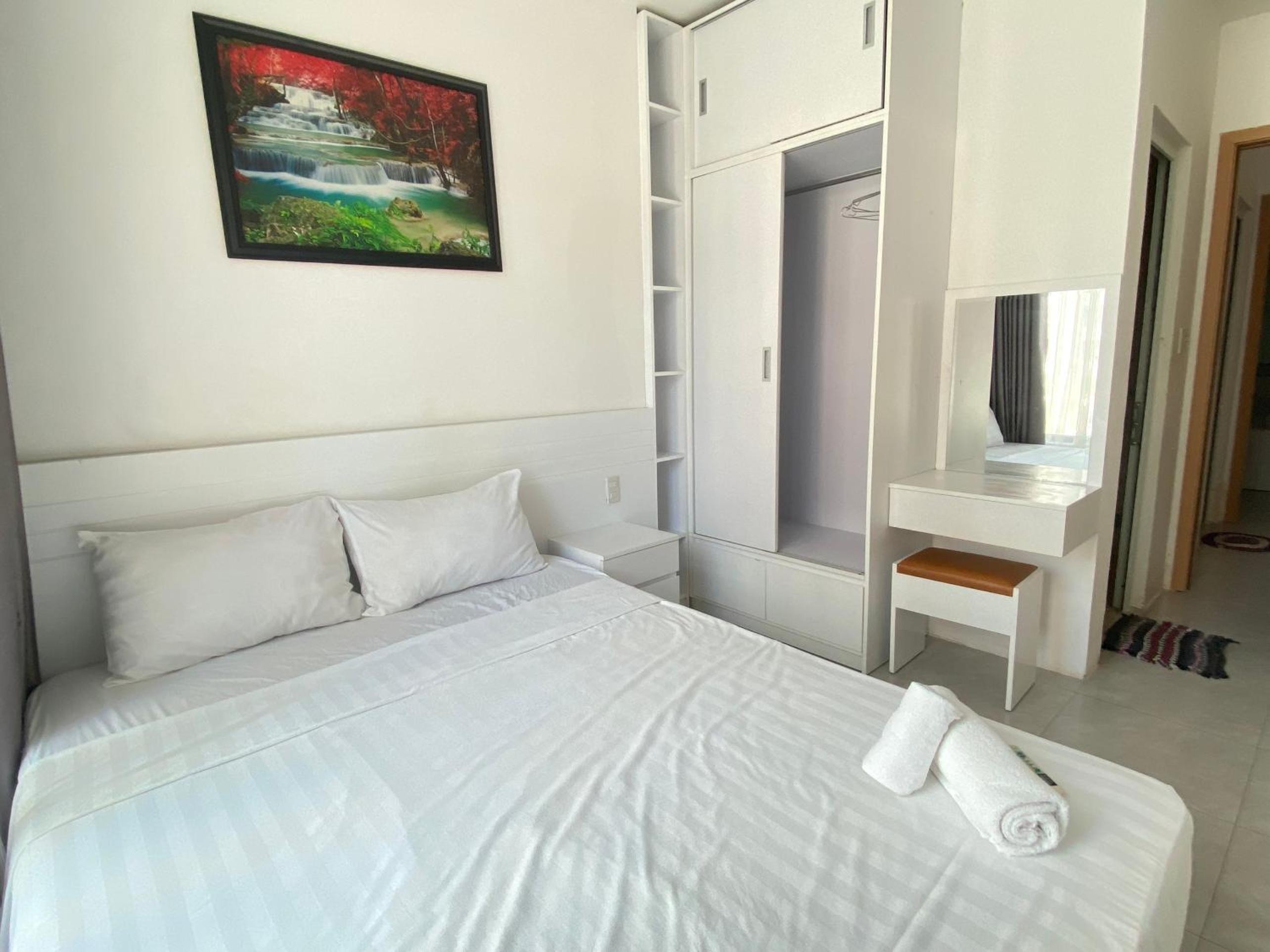 AMONLI APARTMENT