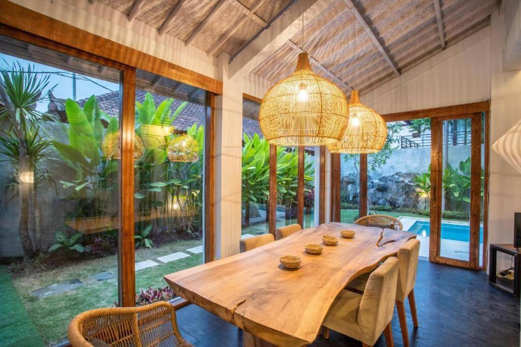 Villa Dolcevita Seminyak view 4
