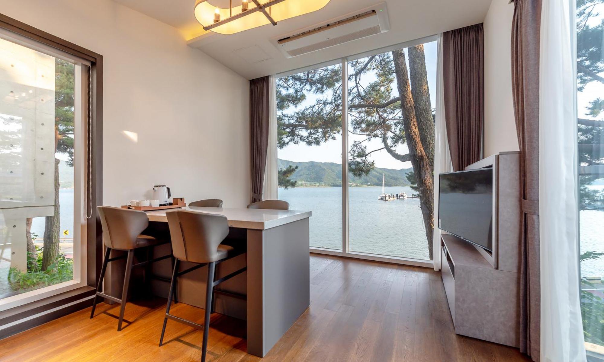 Goseong hansan marina view 5