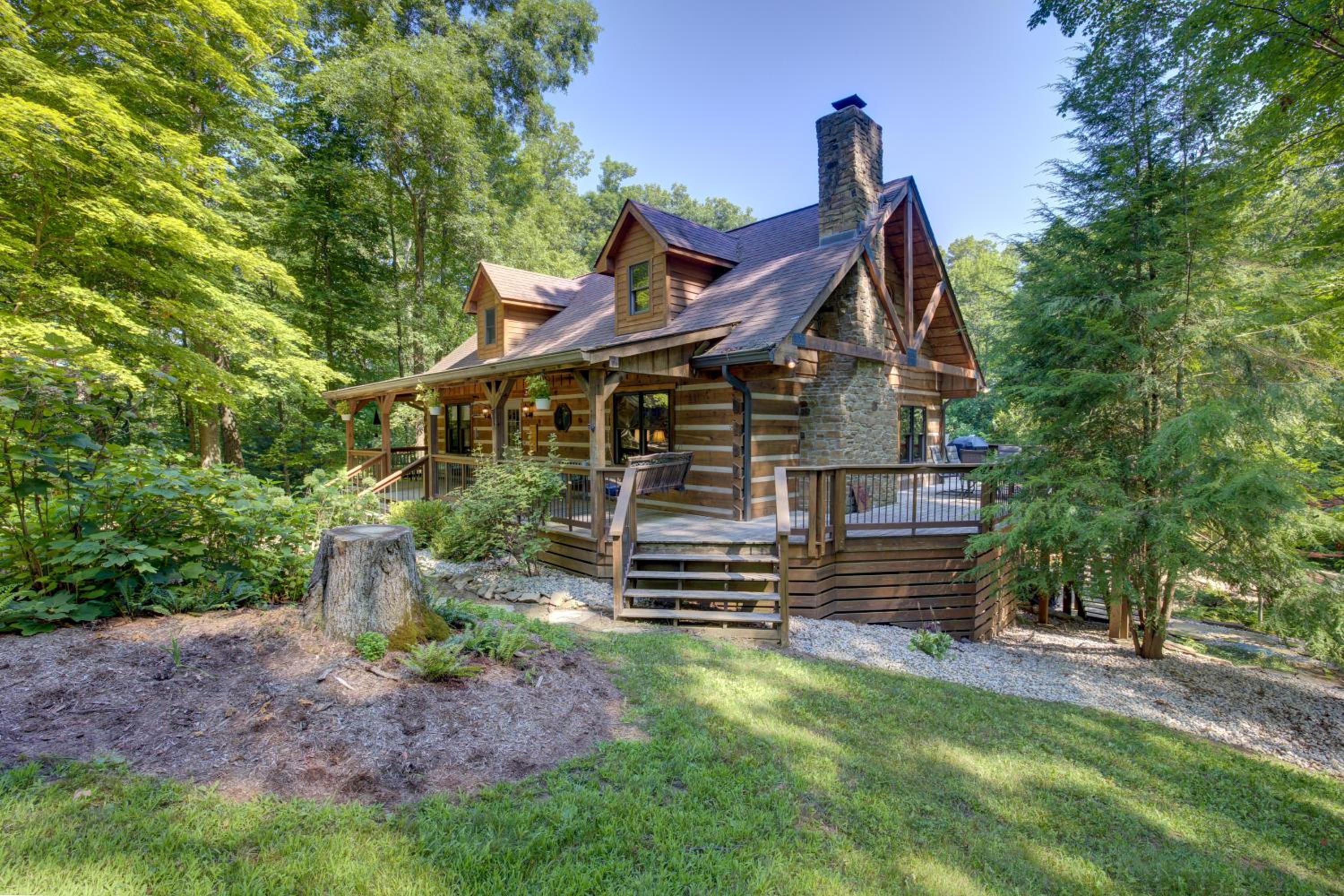 Acre Ridge Cabin view 2