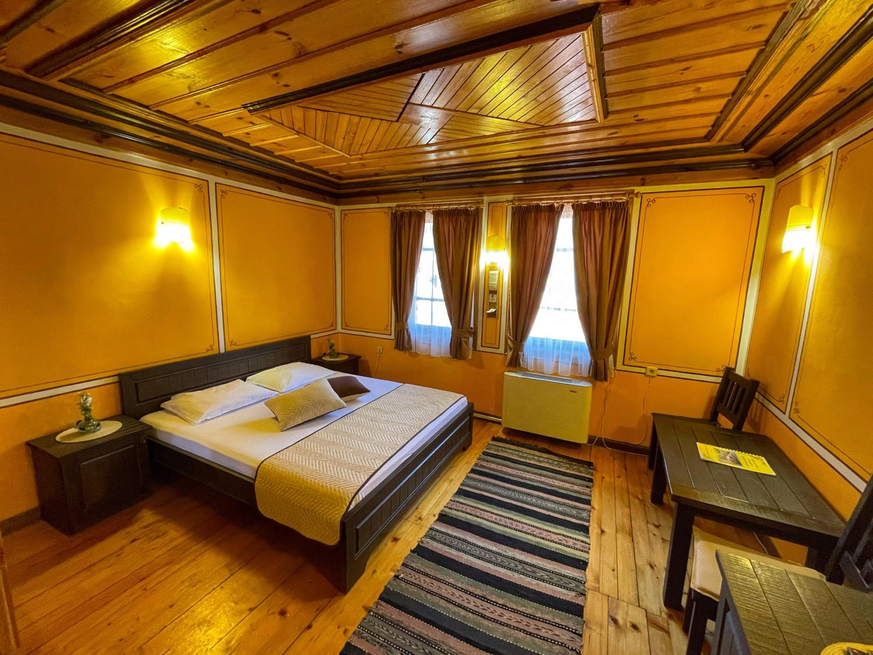 Guest rooms Colorit