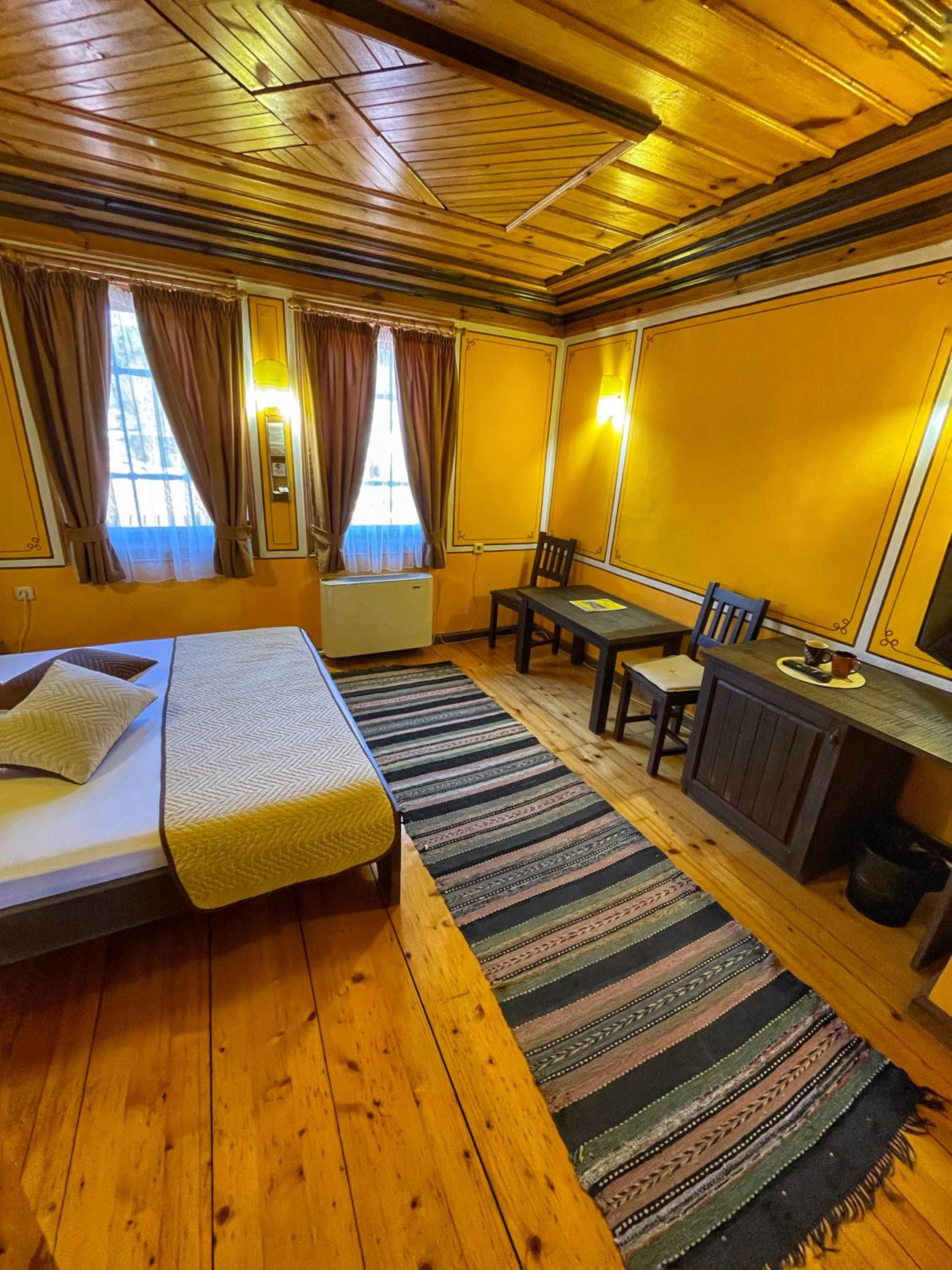 Guest rooms Colorit