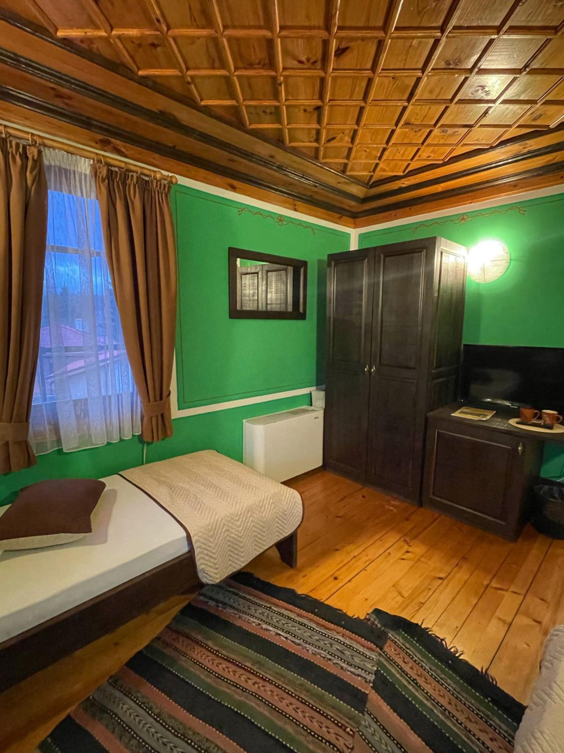 Guest rooms Colorit