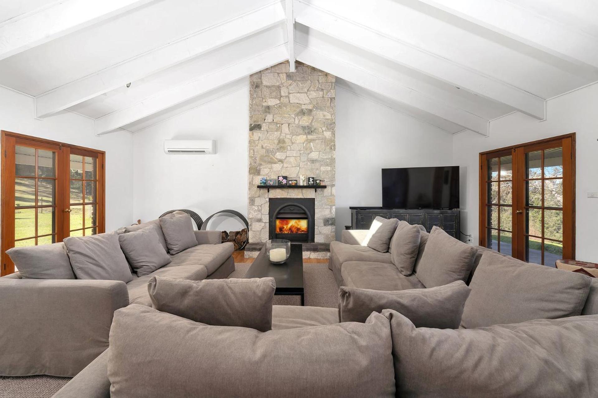 MarMel - Four bedroom home with pool and fire pit