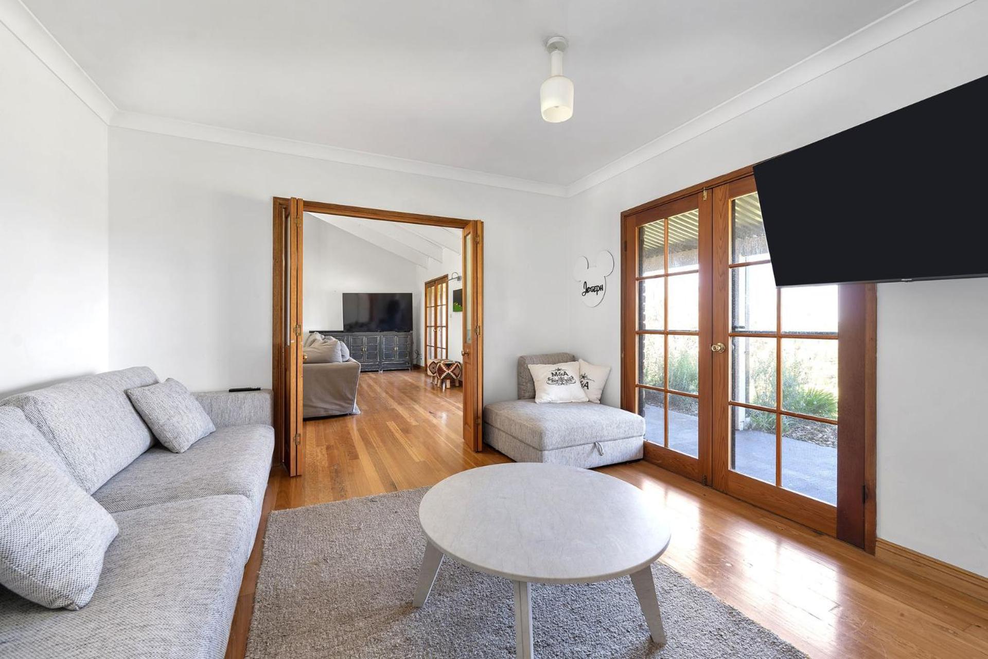 MarMel - Four bedroom home with pool and fire pit