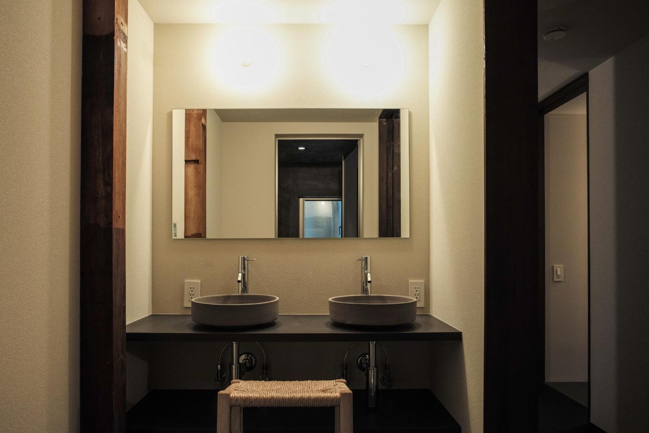 SOUQ Renovated Townhouse in Himeji Quiet Market District