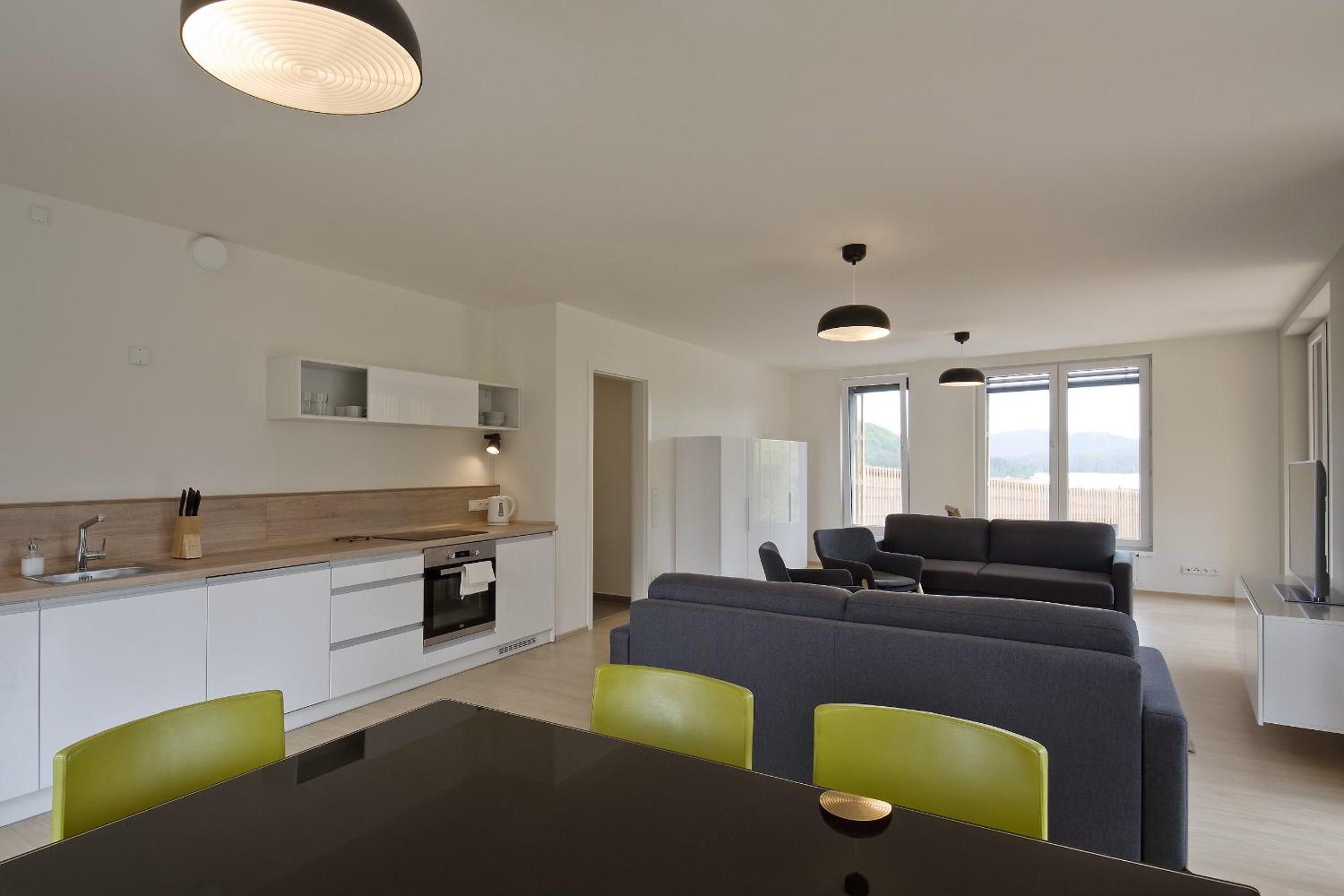 Lakepark Residence
