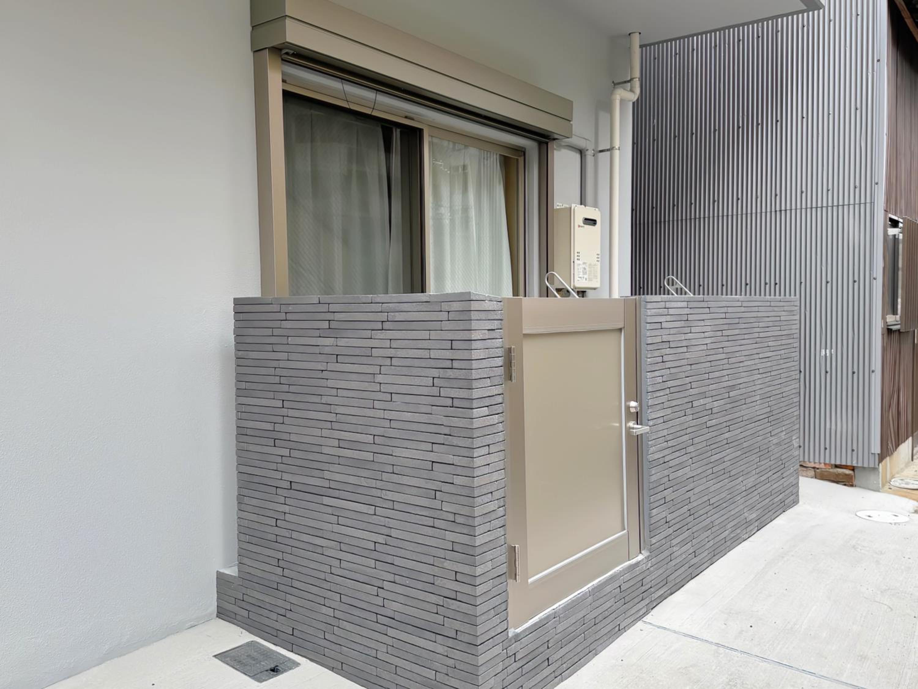 Nishinakajima Apartment