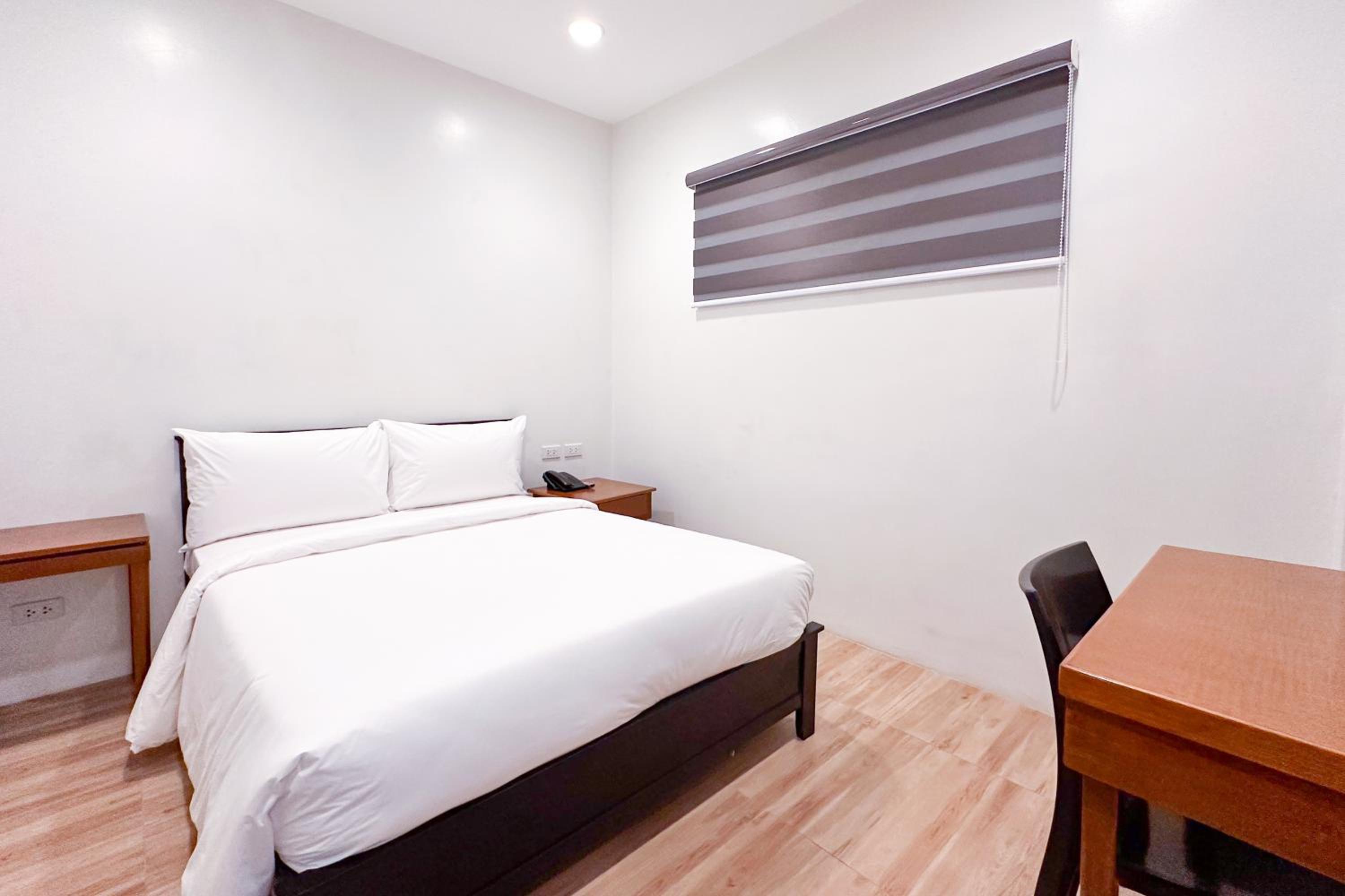 SANTOS Pension House