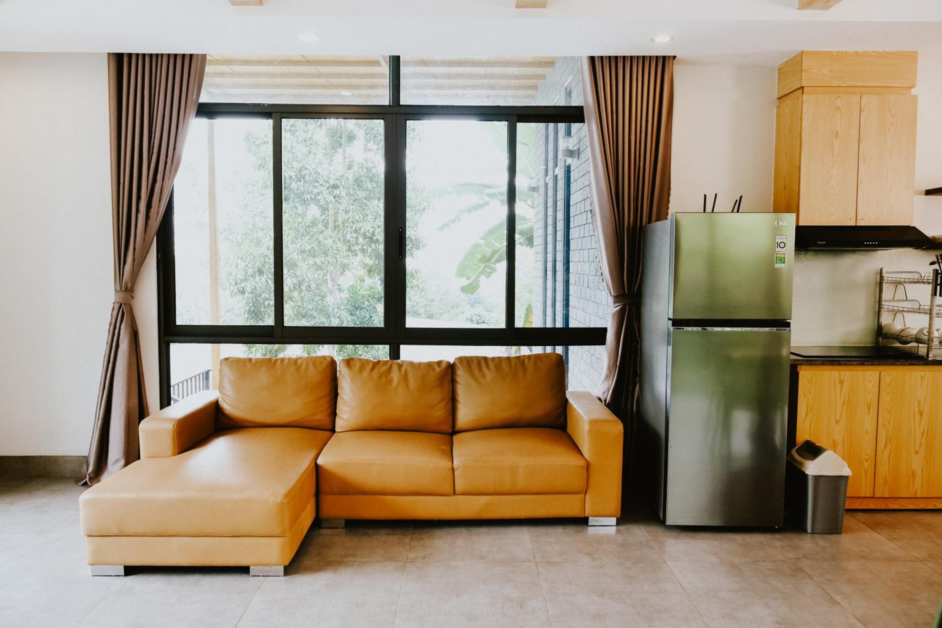 DC Green Villa & Resort Bavi - private pool and Mountain view
