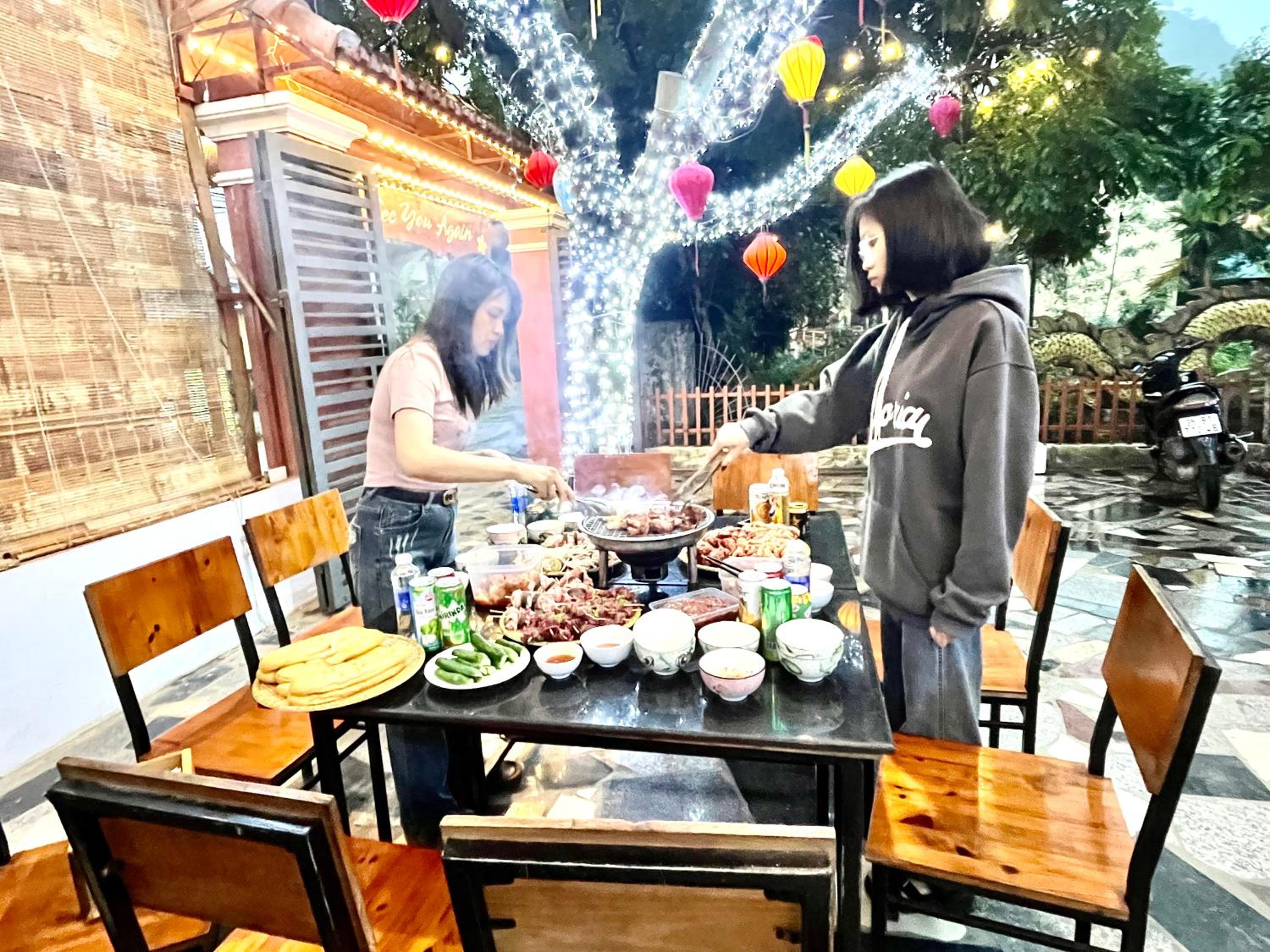 dining