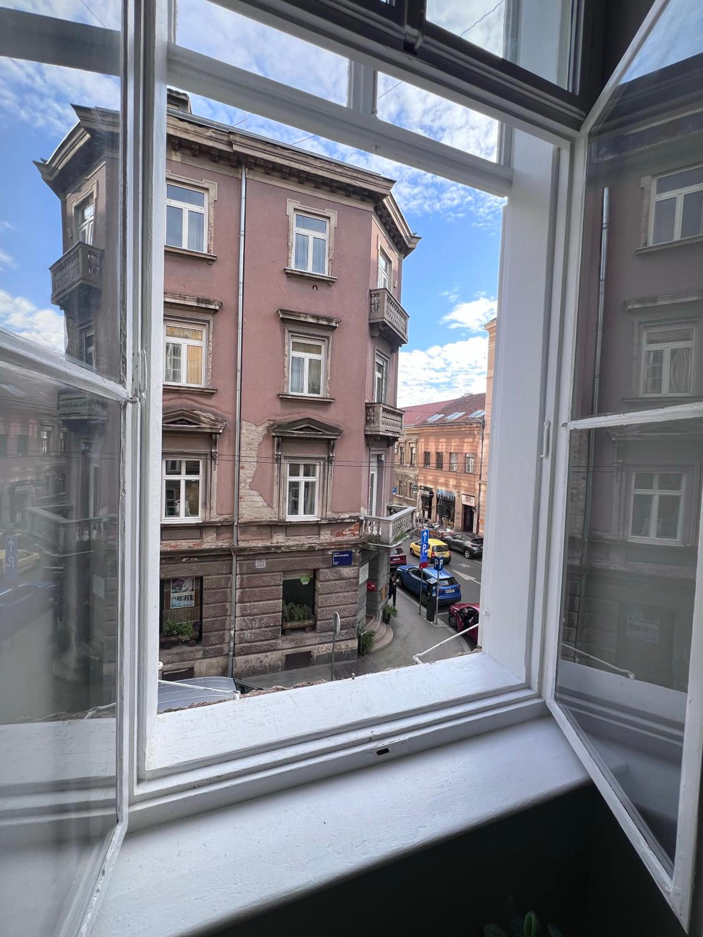 Central Dainty - Boutique Designer Apartment in Zagreb City Centre