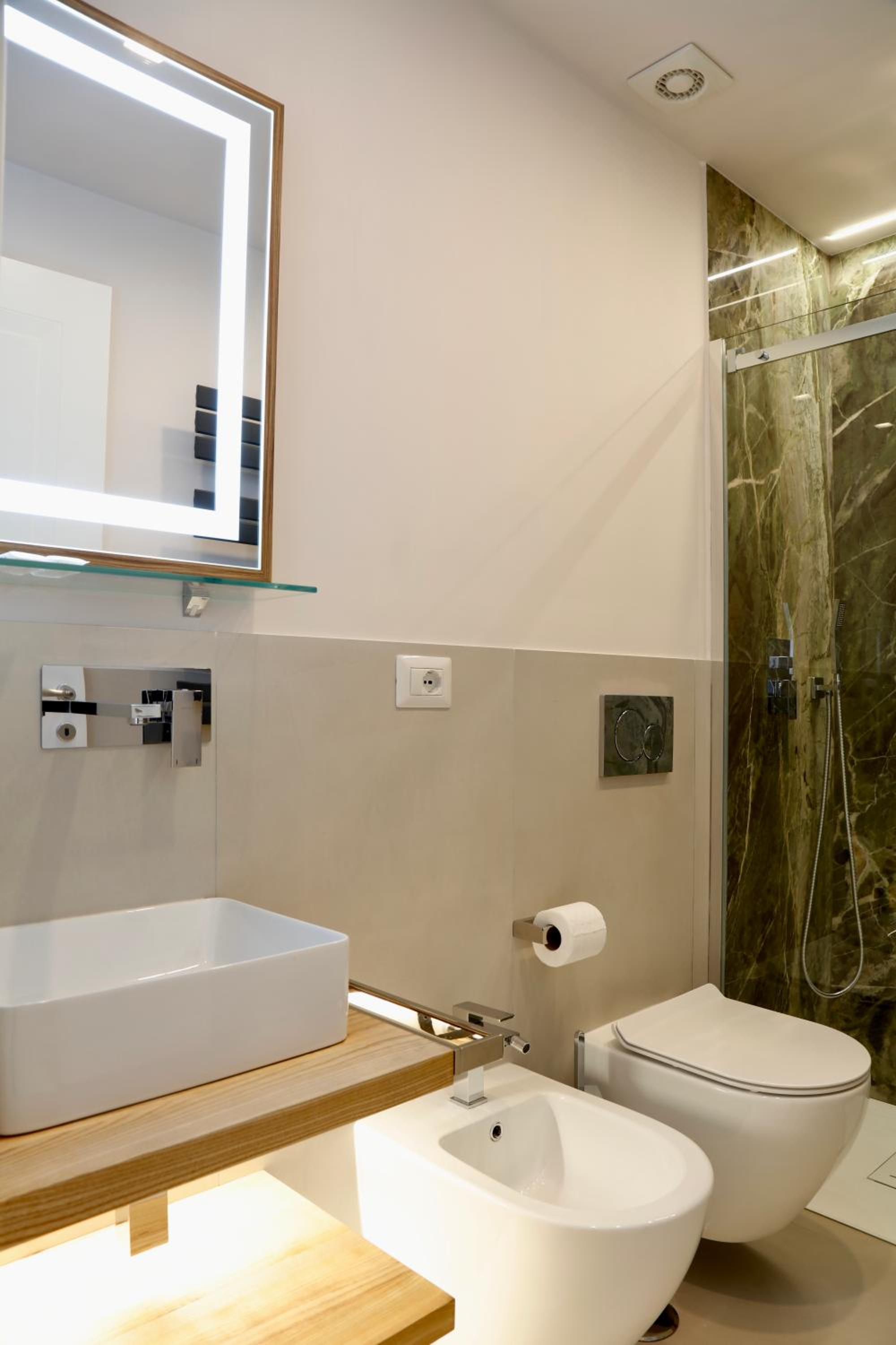 Domus Maxima - Rome Suite & Rooms