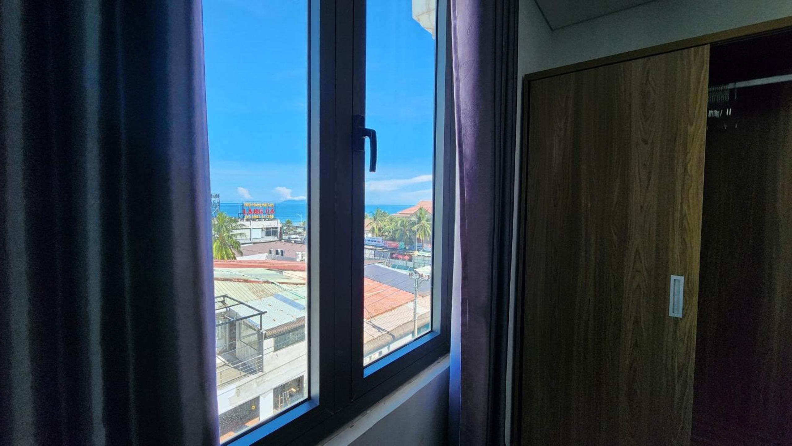 Gold Hotel And Apartment Da Nang