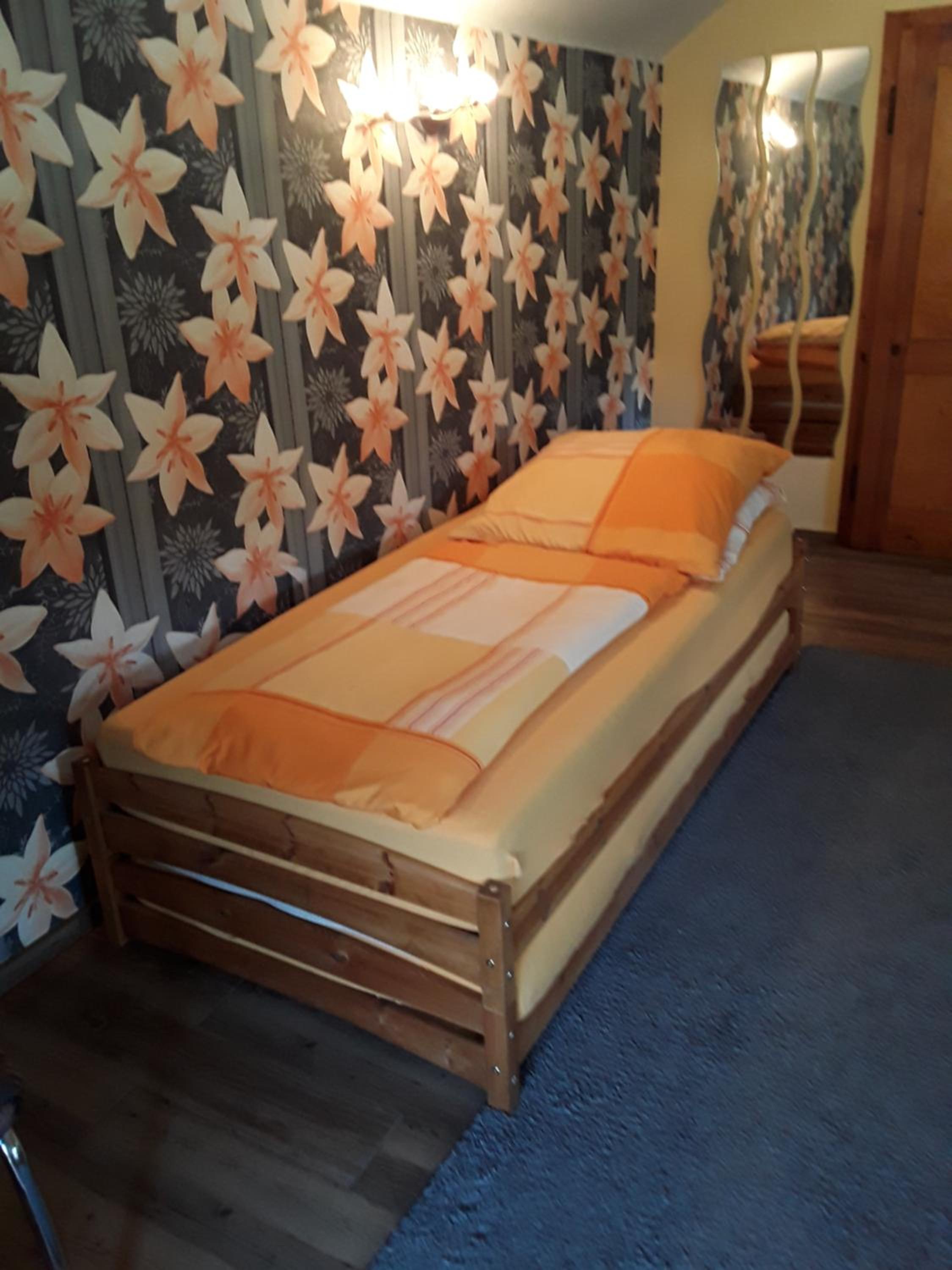 Kleines Haus am Wald