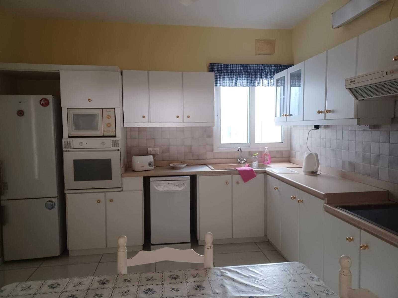 Full Apartment