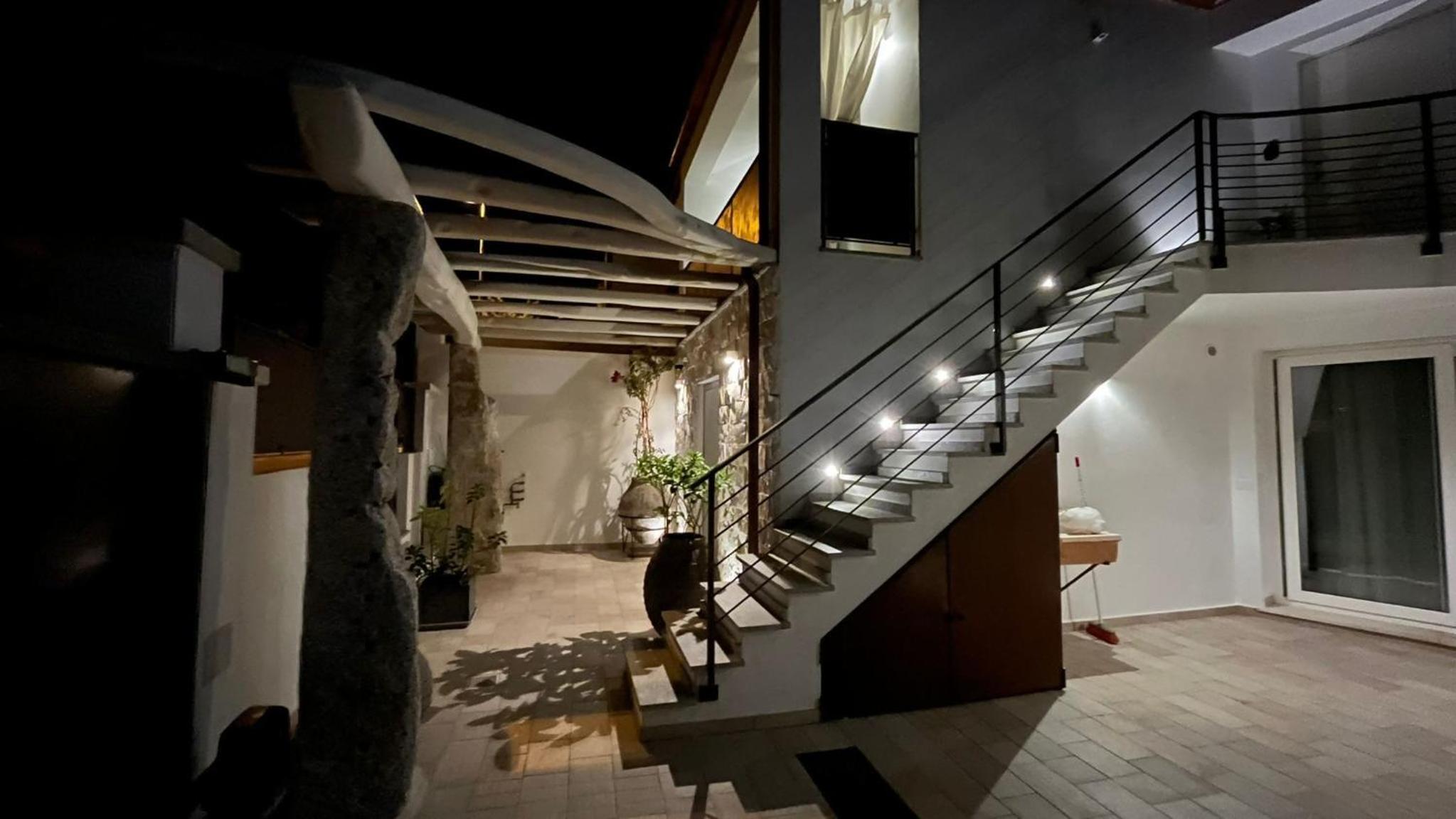 Casa Vacanze Zeffiro vista mare con giardino view 5