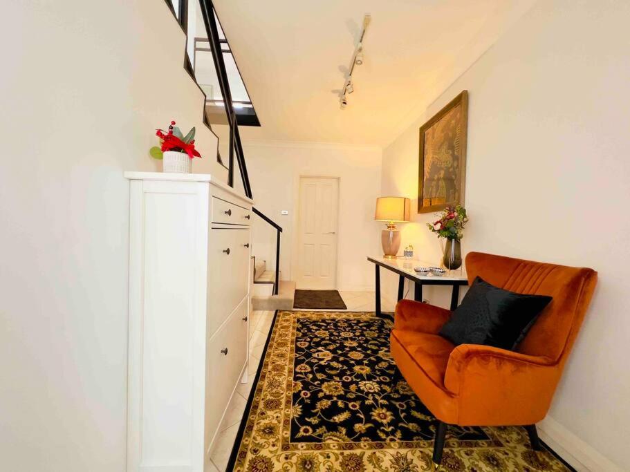 Maroubra Gem Close to Everything Sleep 16