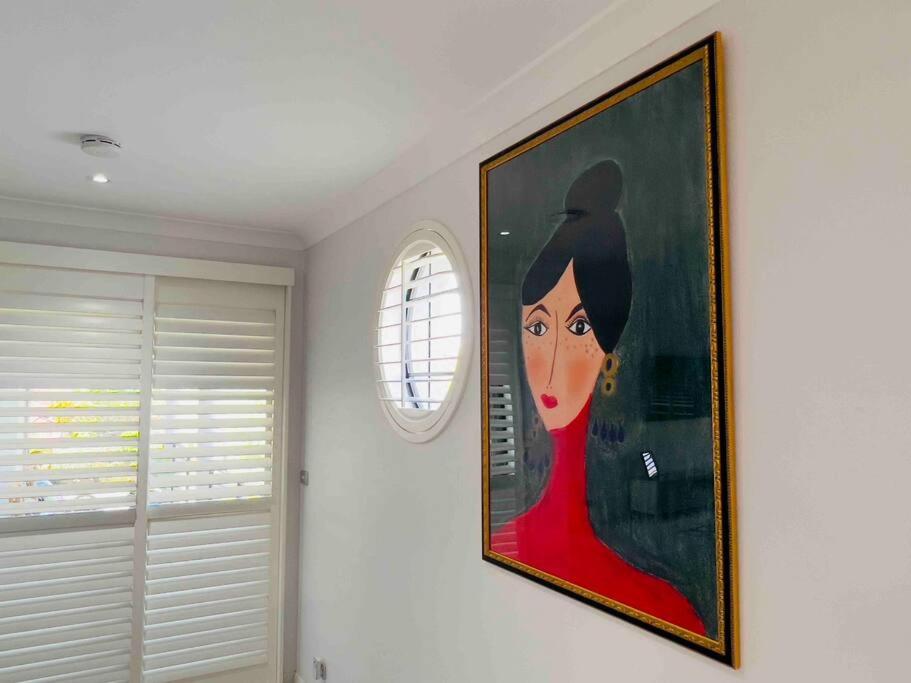 Maroubra Gem Close to Everything Sleep 16