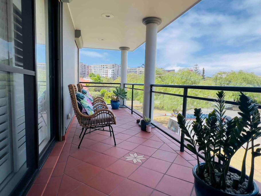 Maroubra Gem Close to Everything Sleep 16