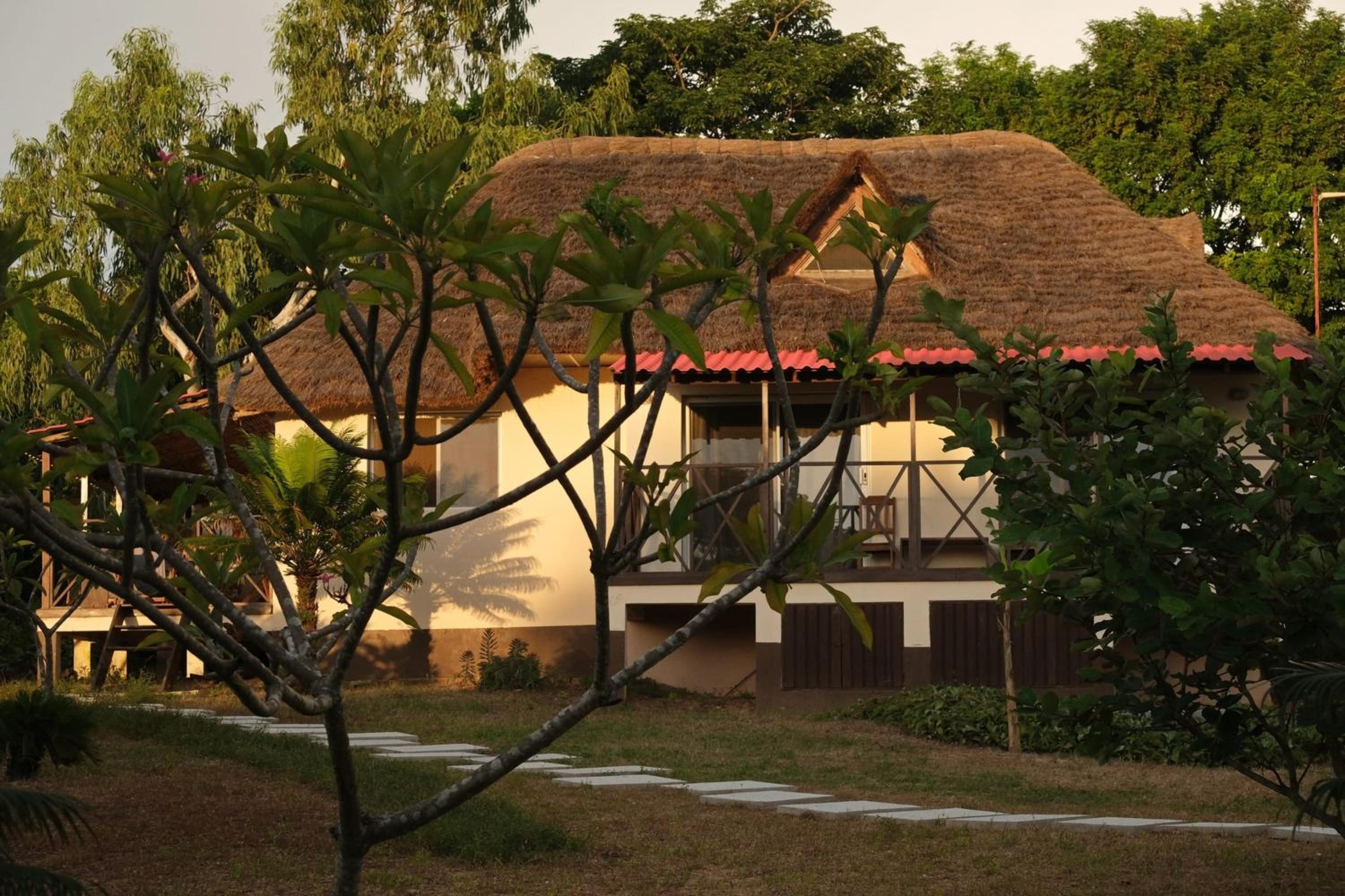 Exceptional house with sea view in Cap Skirring view 3