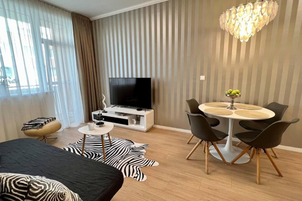 Luxusný apartmán s parkovaním