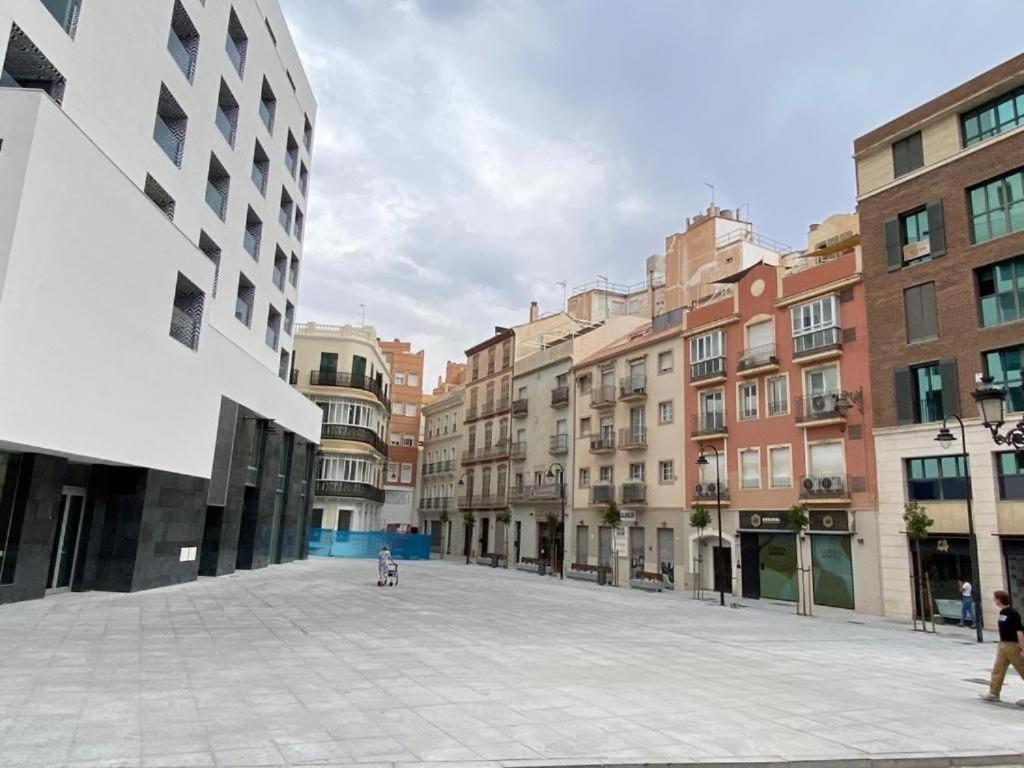 AMPLIO PISO EN ATARAZANAS