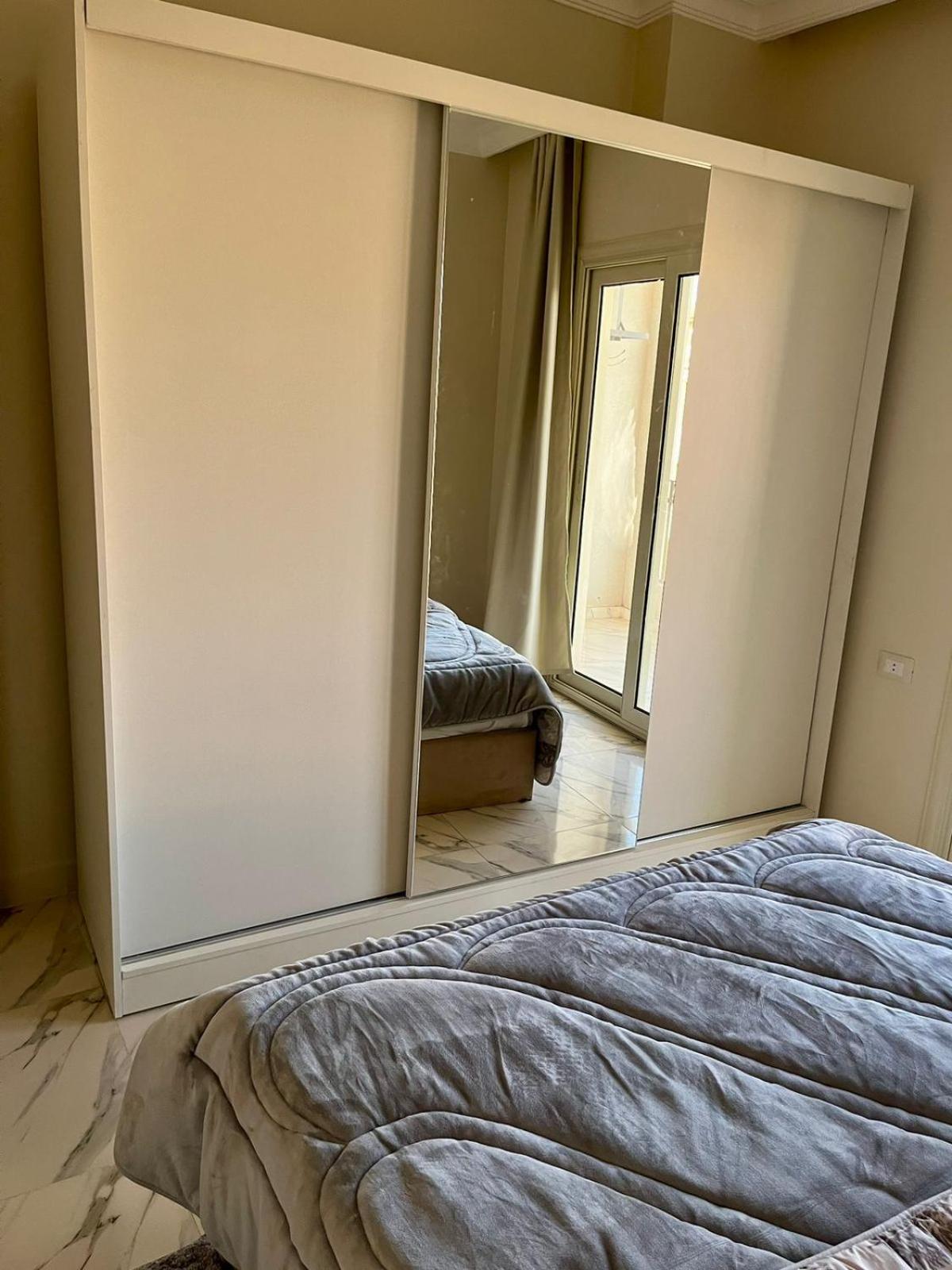Family Apartment Near AUC