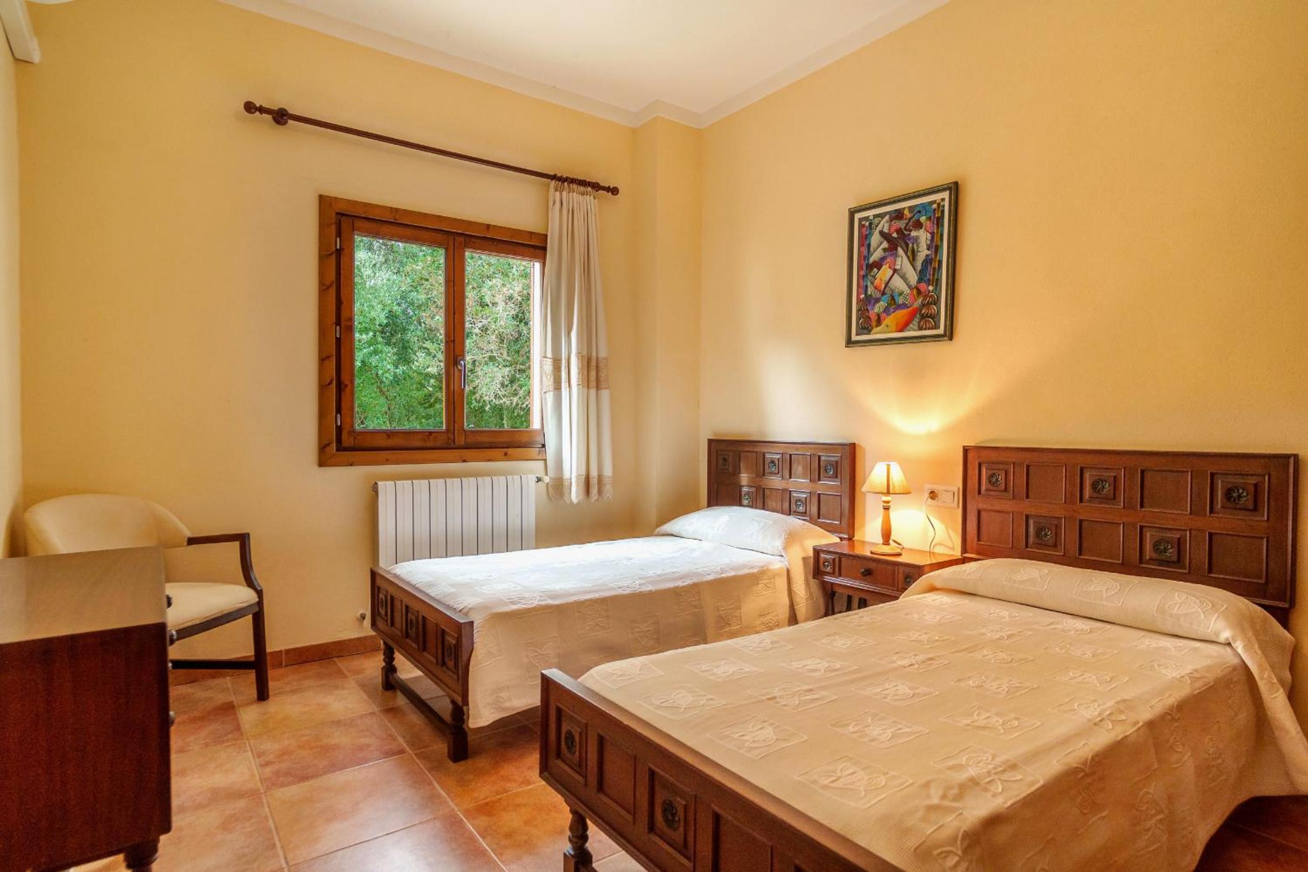 M409 Ferragut Crestatx by Mallorca Villa Selection