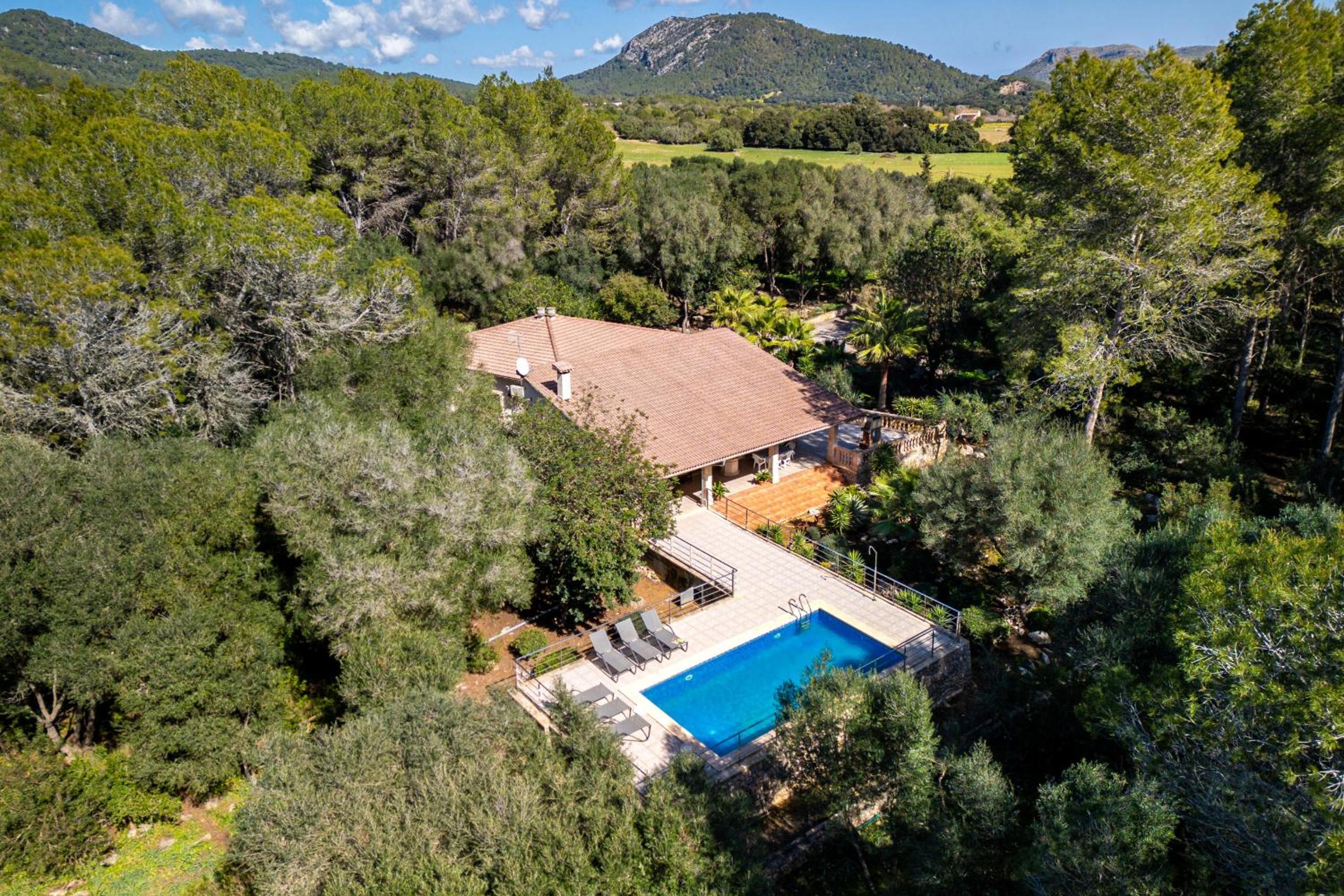 M409 Ferragut Crestatx by Mallorca Villa Selection