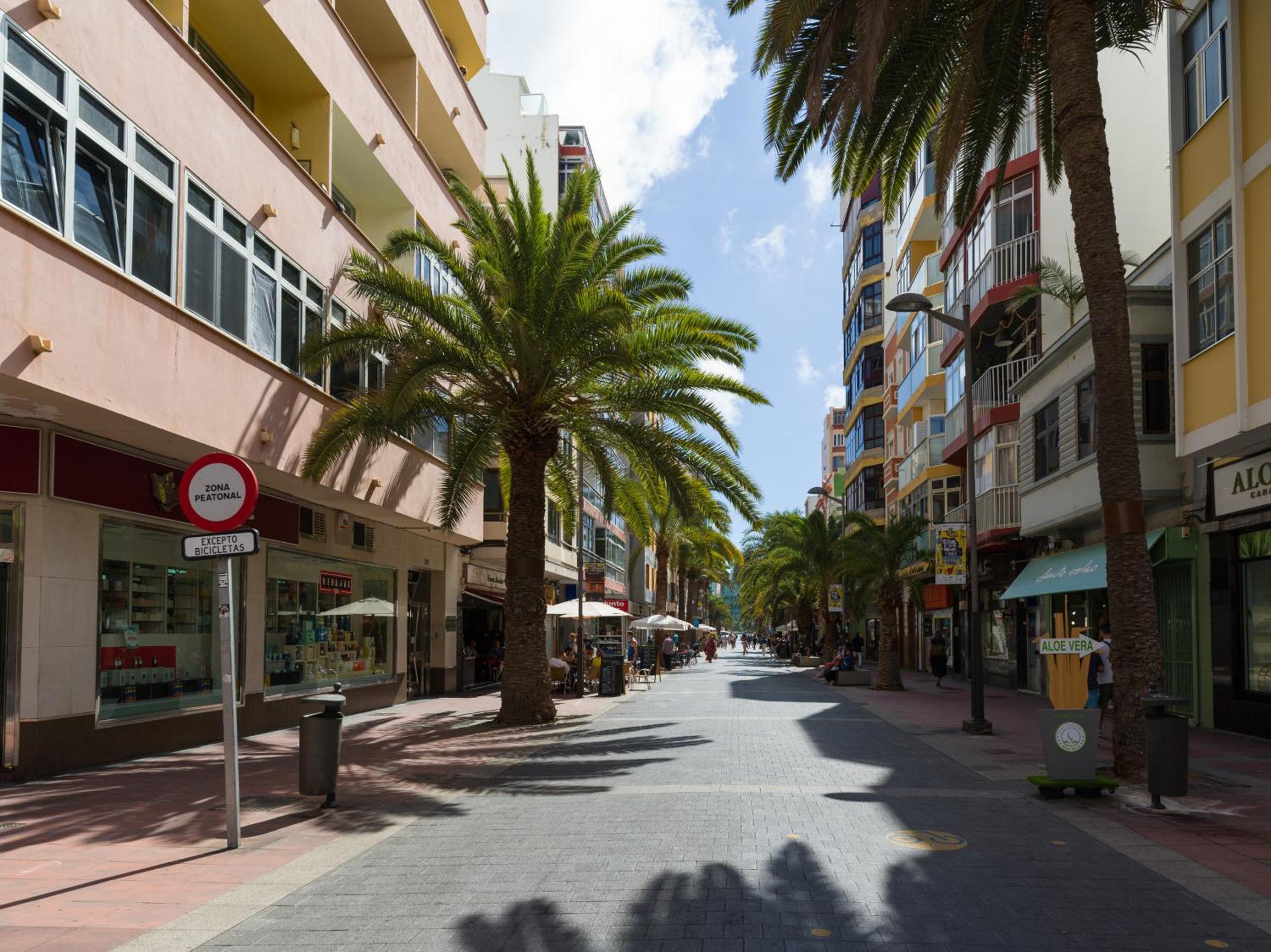 HomeForGuest Estudio Brisa Canteras con terraza