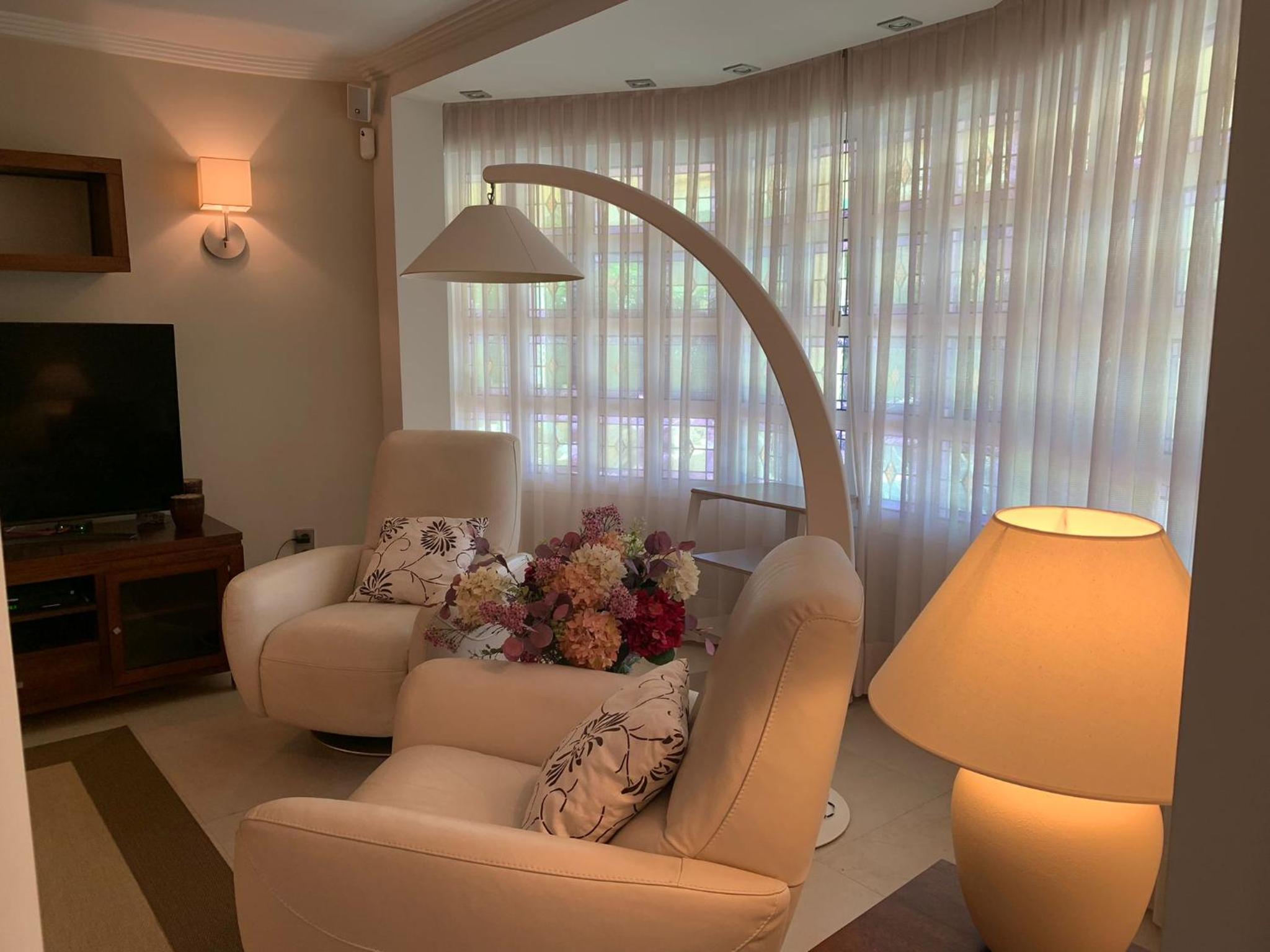 Experience Valencia Luxury Chalet Puig Val con piscina